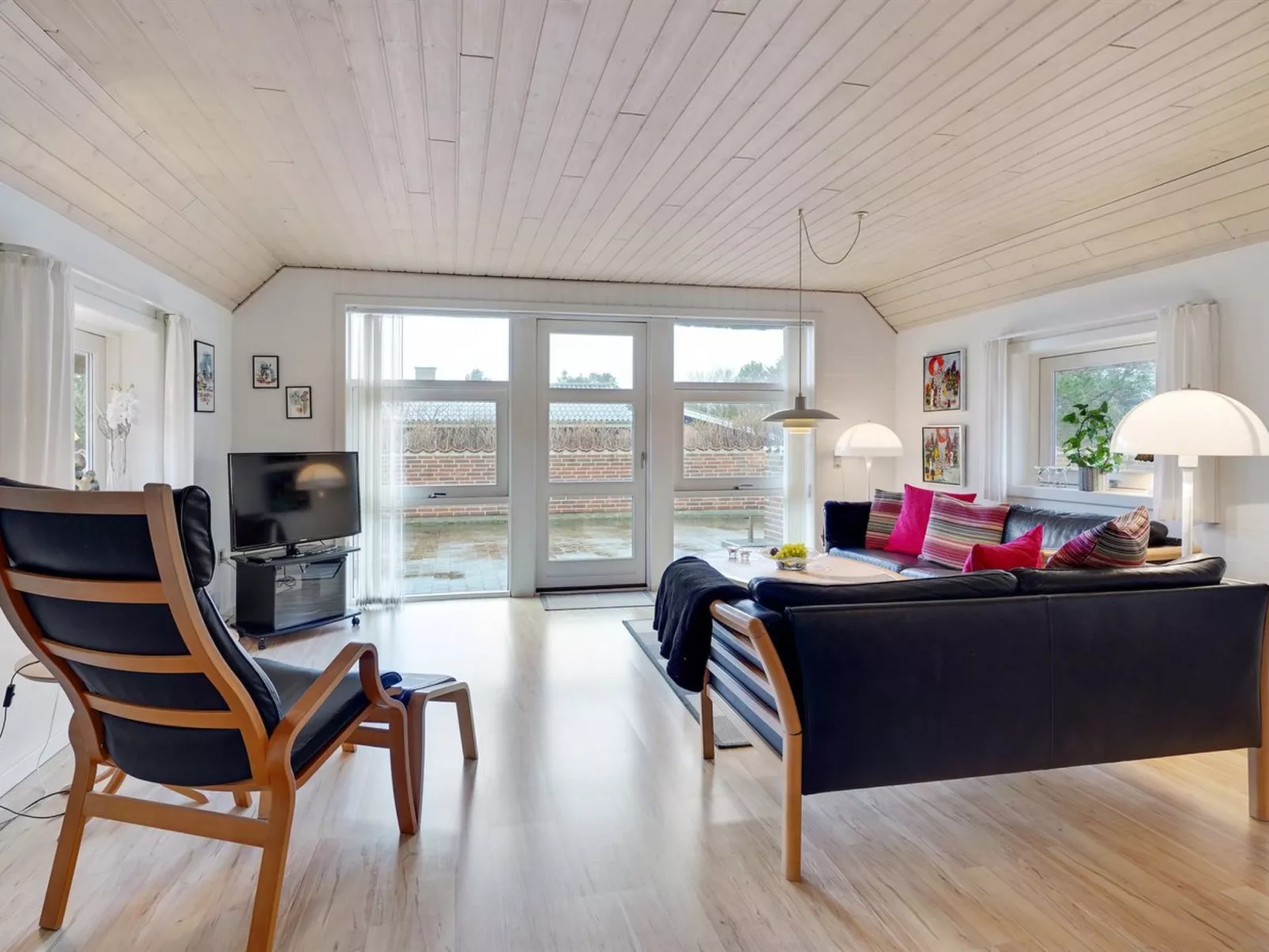 "Carolin" - 400m from the sea-Drinnen