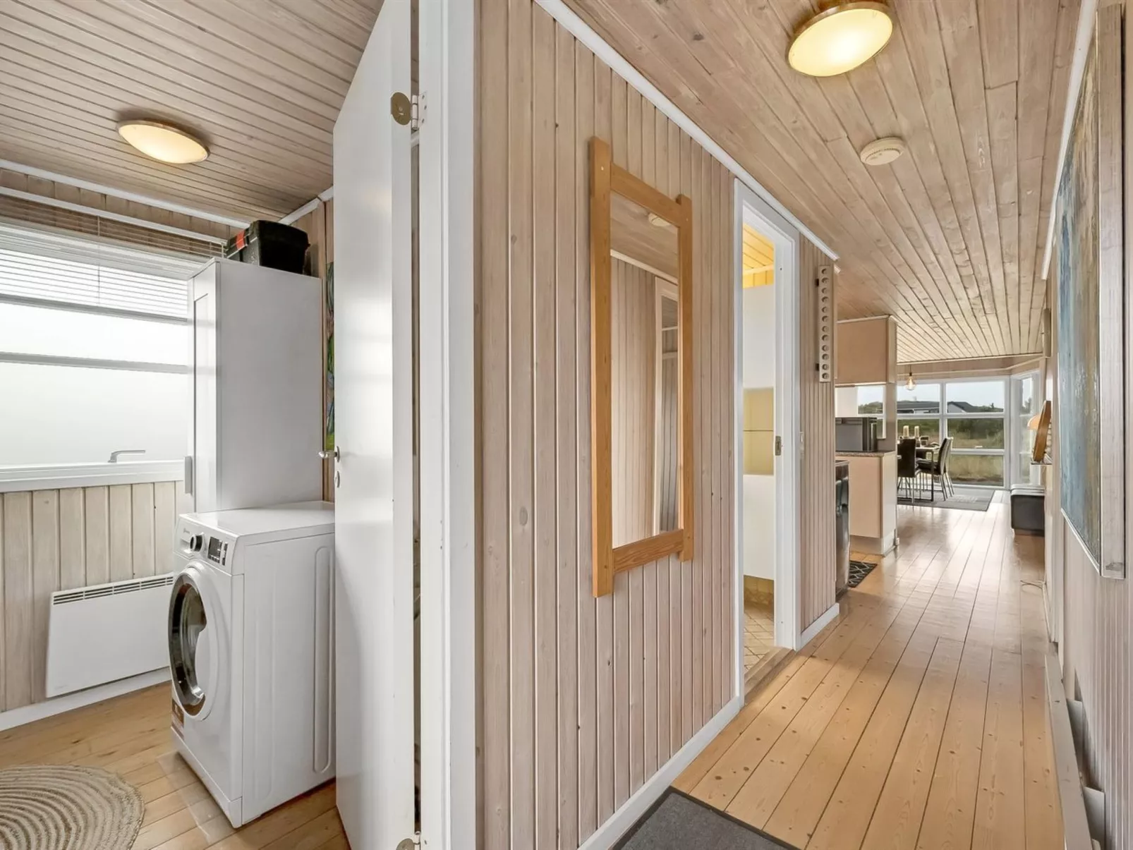 "Drifa" - 600m from the sea-Dedans