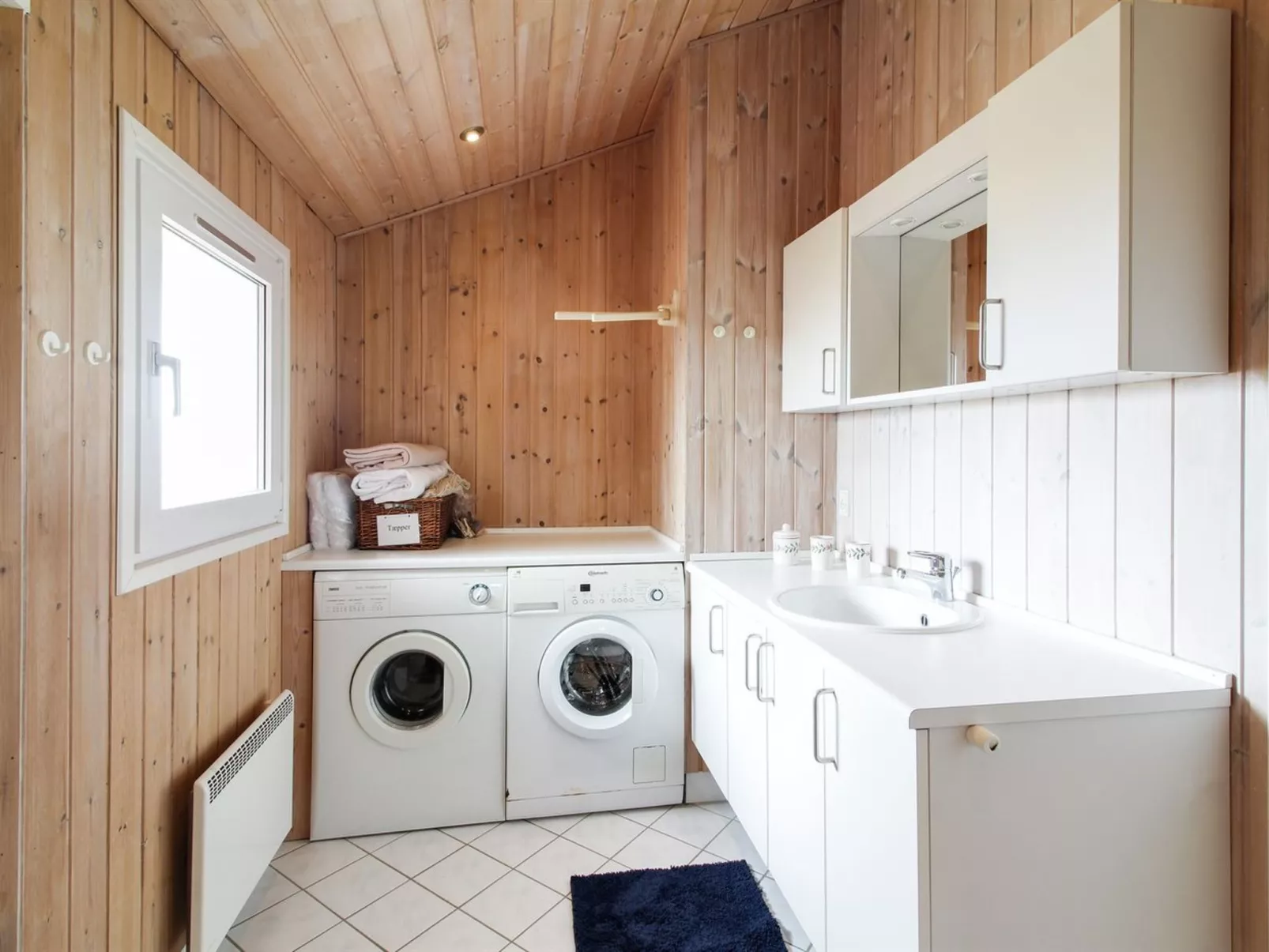 "Asta" - 85m from the sea-Dedans