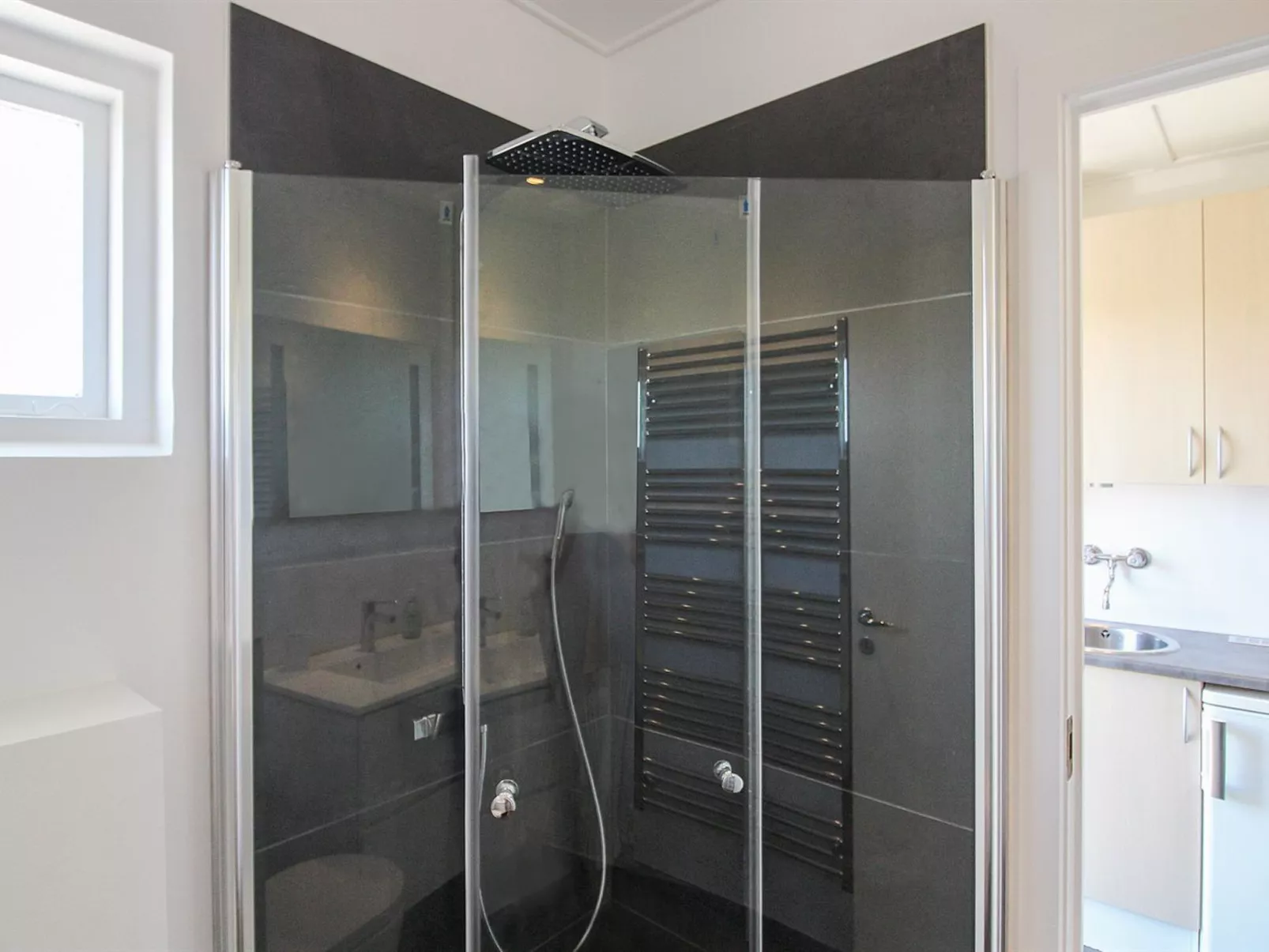 "Annemai" - 500m from the sea-Inside