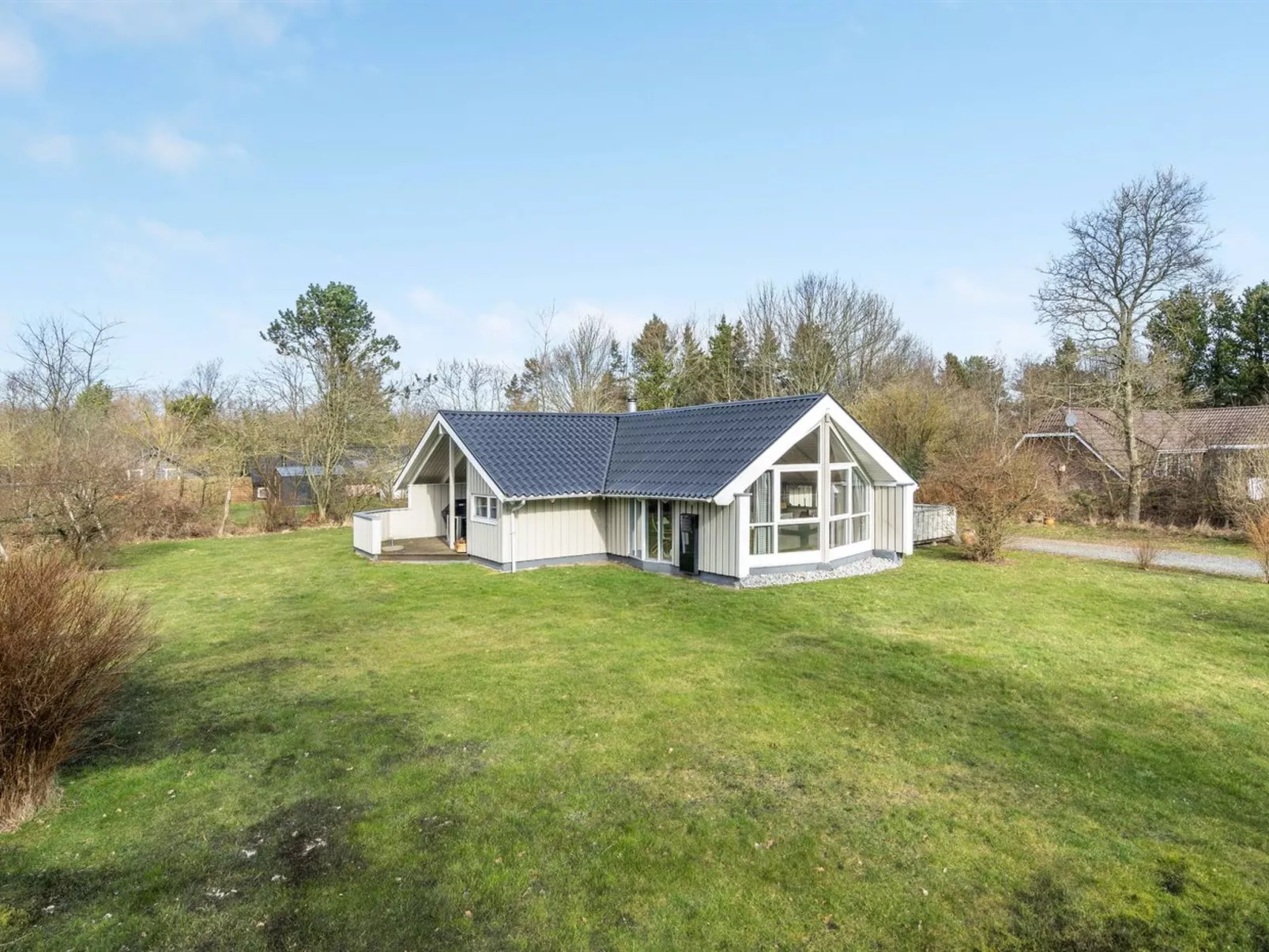 "Torben" - 10km from the sea-Draußen