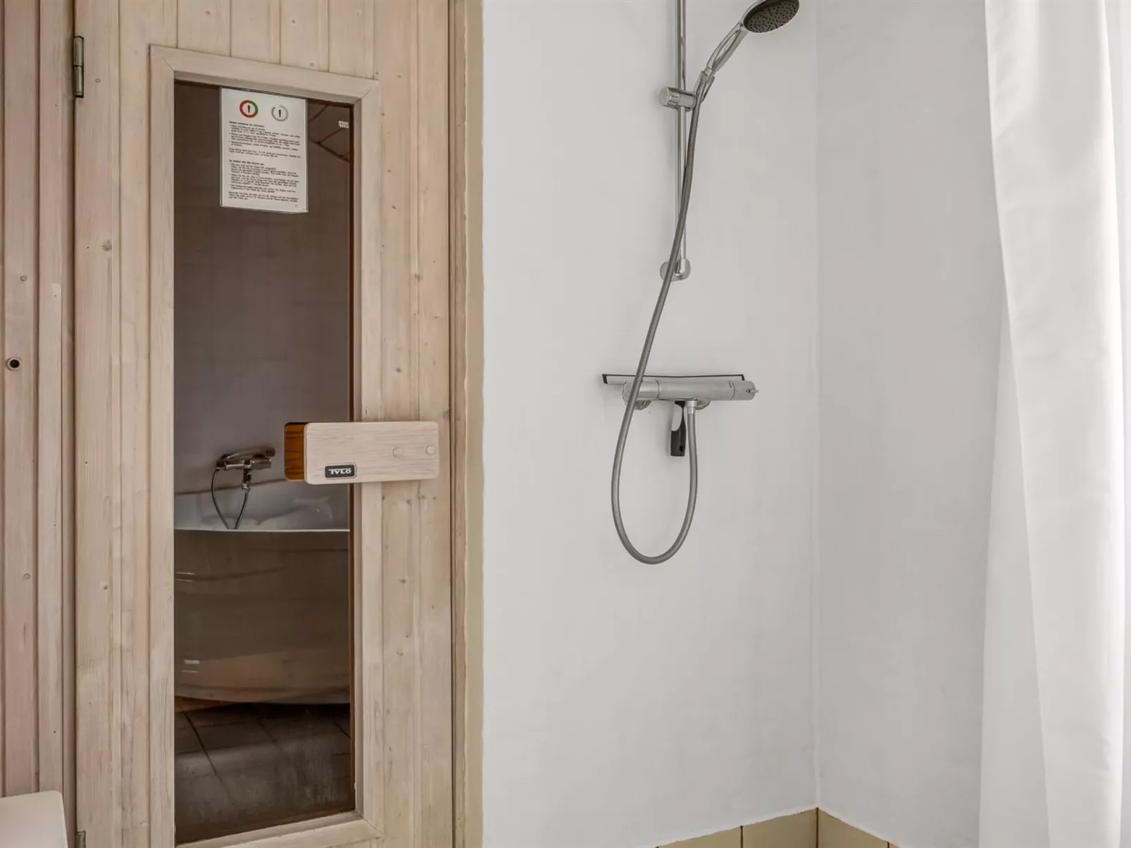 "Gudmar" - 500m from the sea-Inside