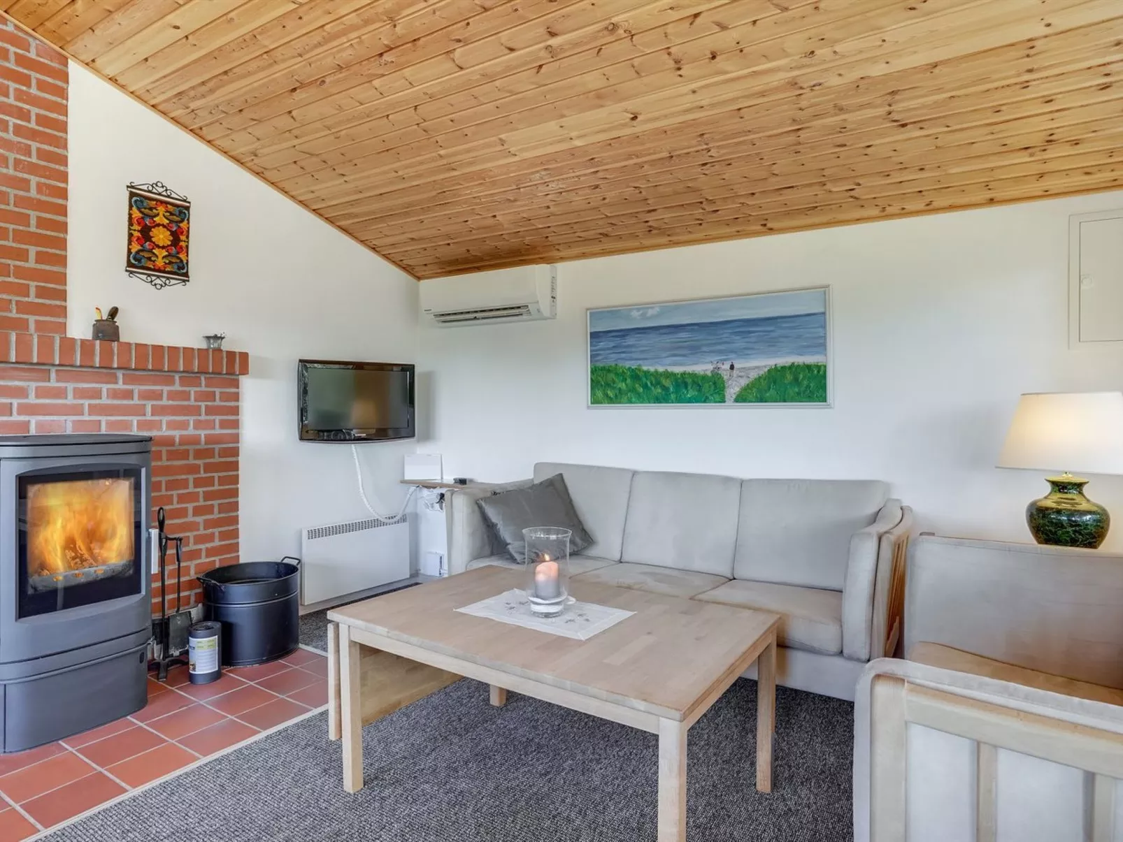 "Jeldrik" - 100m from the sea-Drinnen