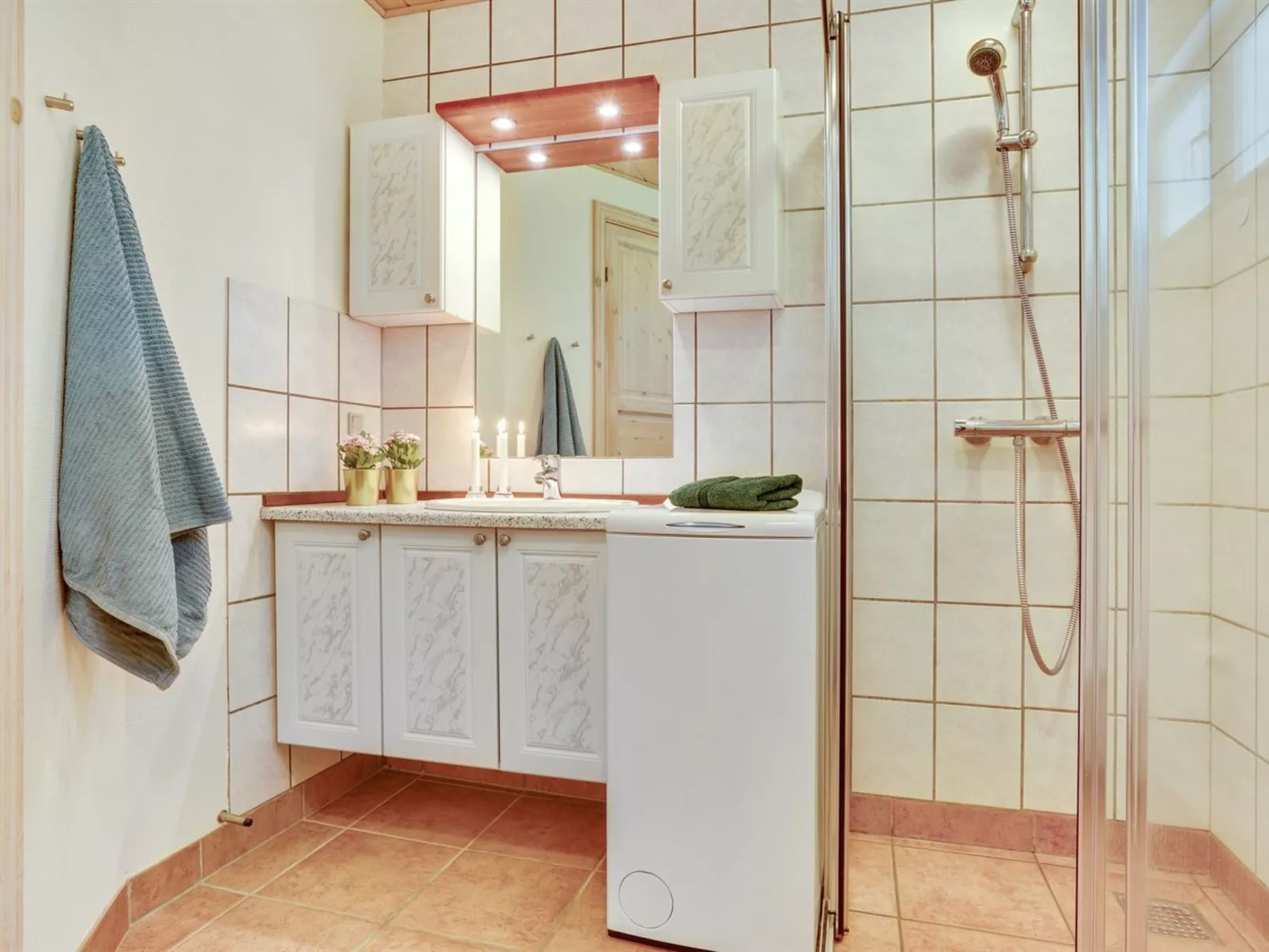 "Krister" - 250m to the fjord-Inside