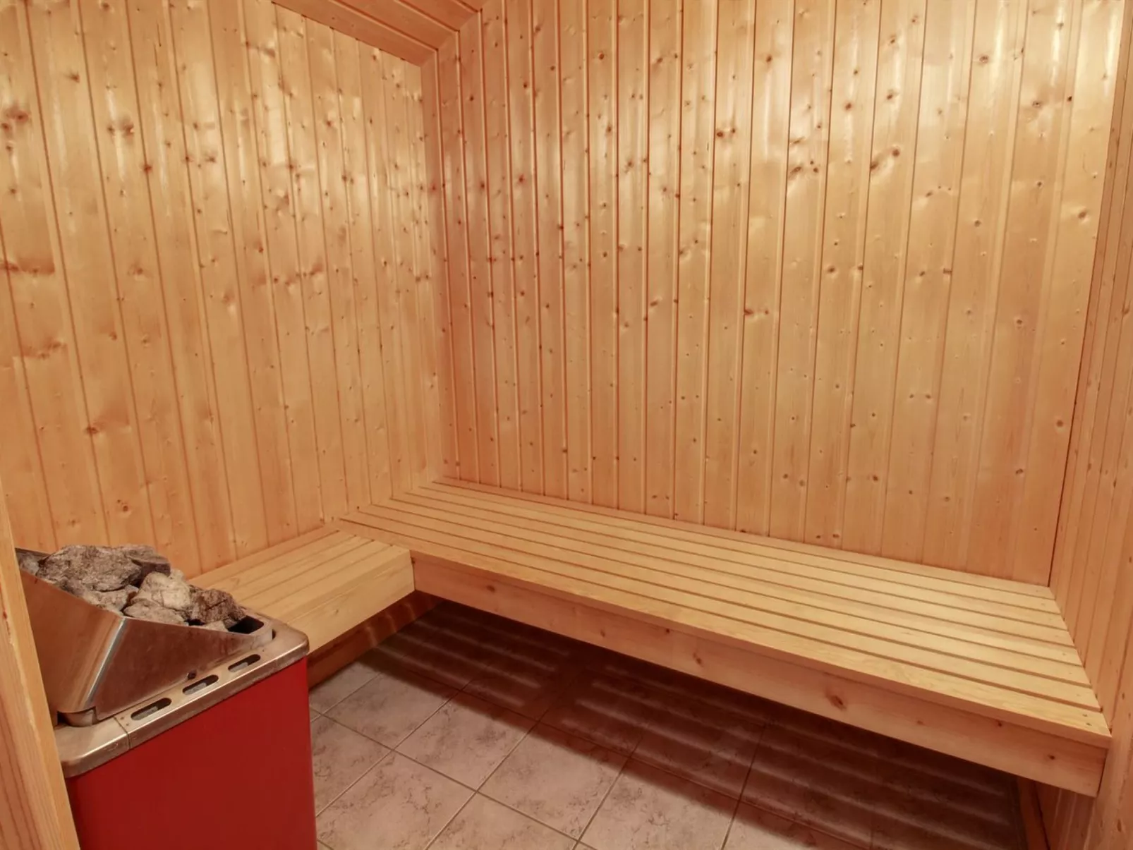 "Taisto" - 1.8km from the sea-Inside