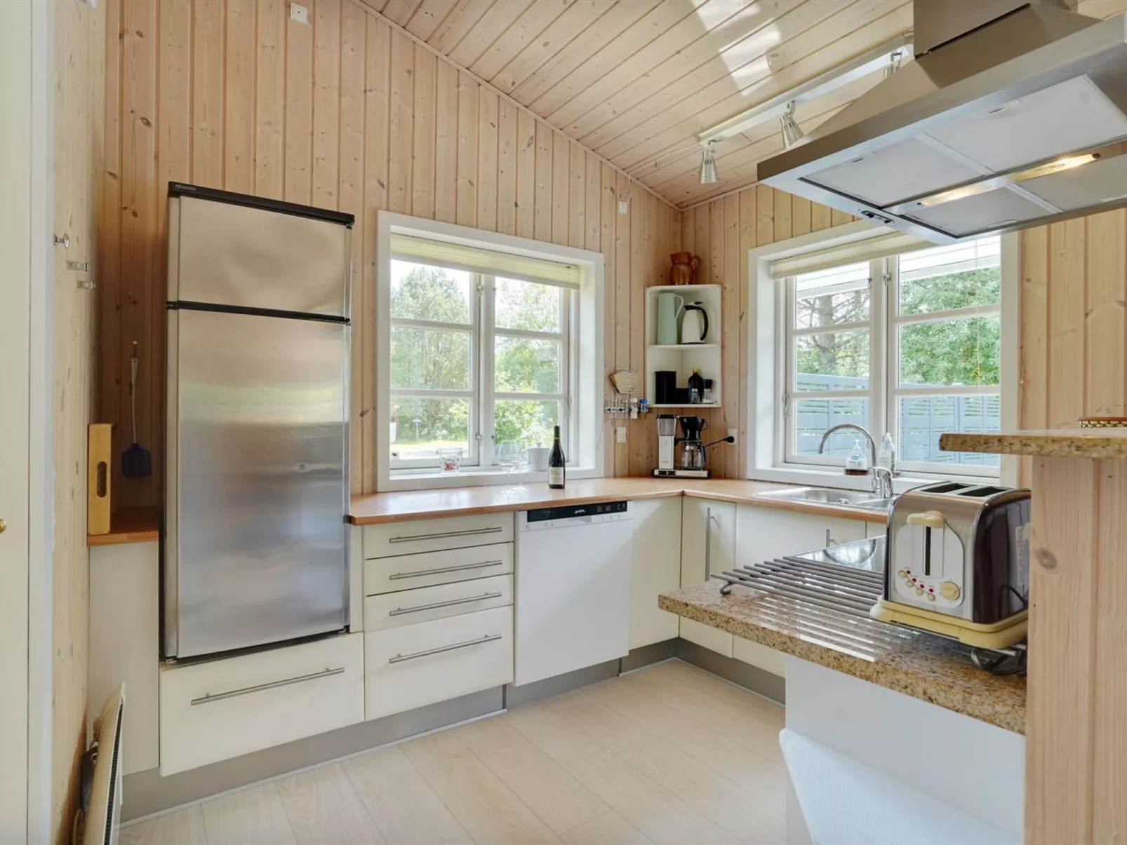 "Aldis" - 300m from the sea-Drinnen