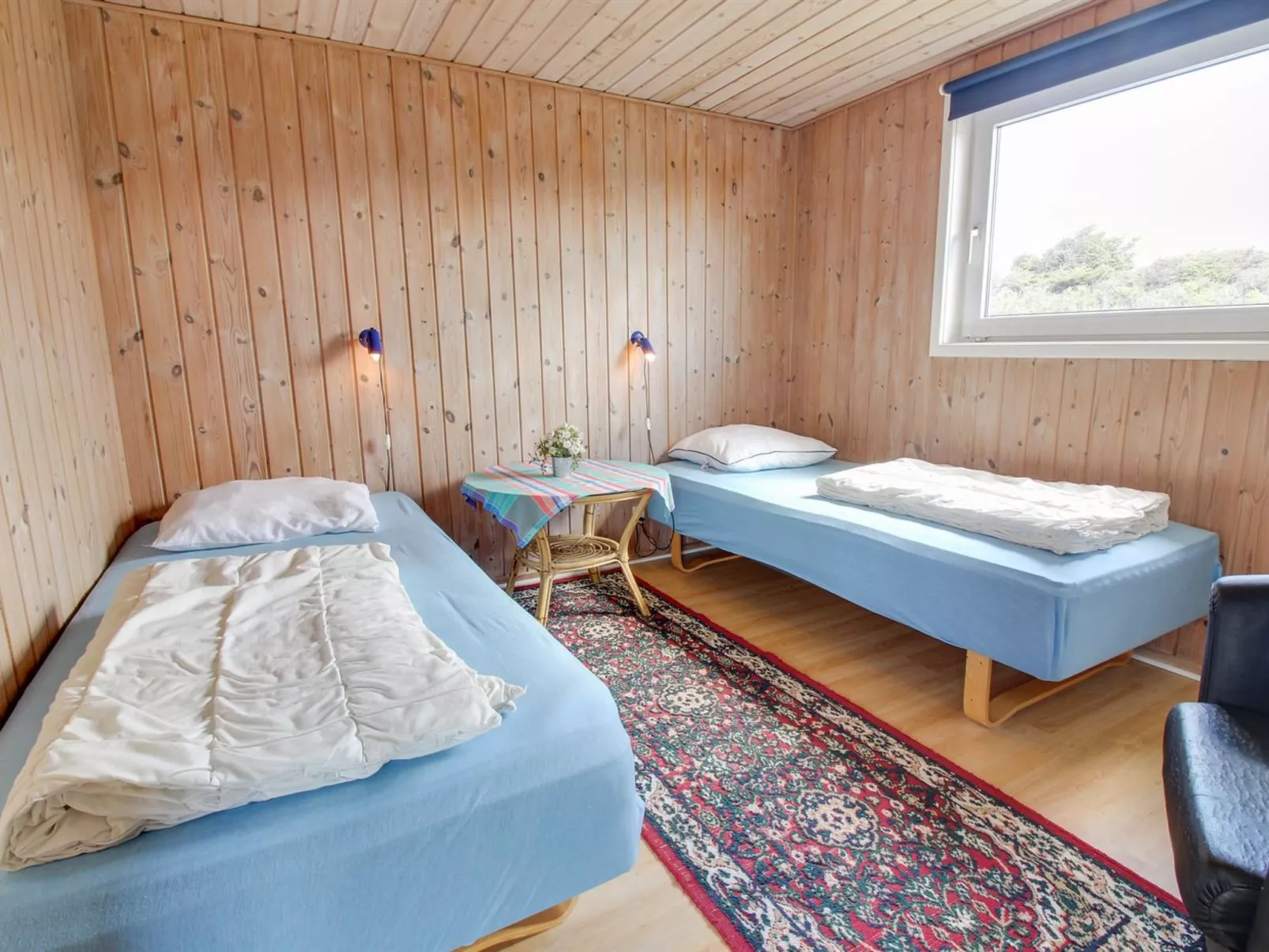 "Suend" -  from the sea-Inside