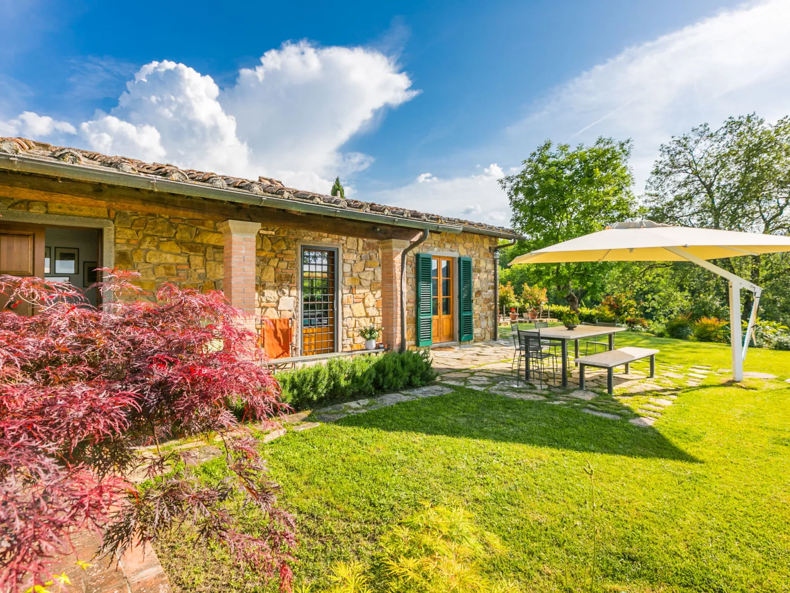 Casa 360-Outside