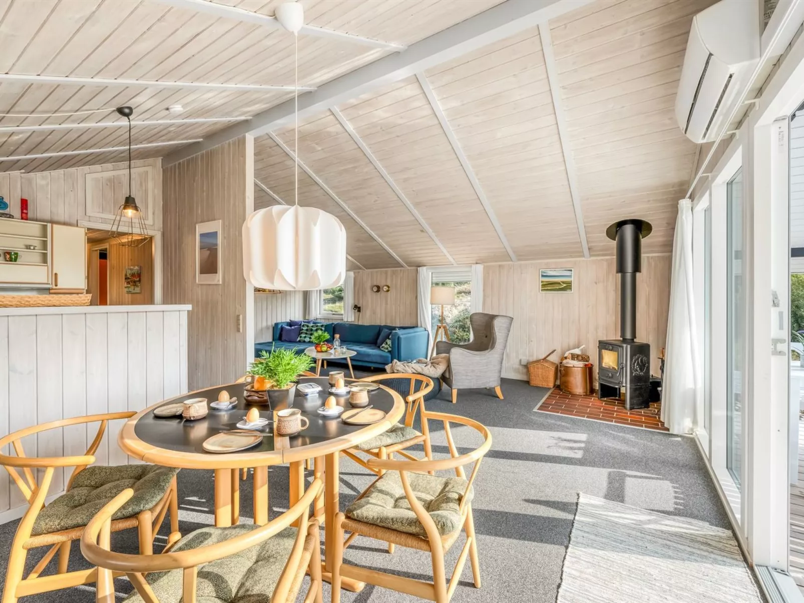 "Edvardine" - 400m from the sea-Inside