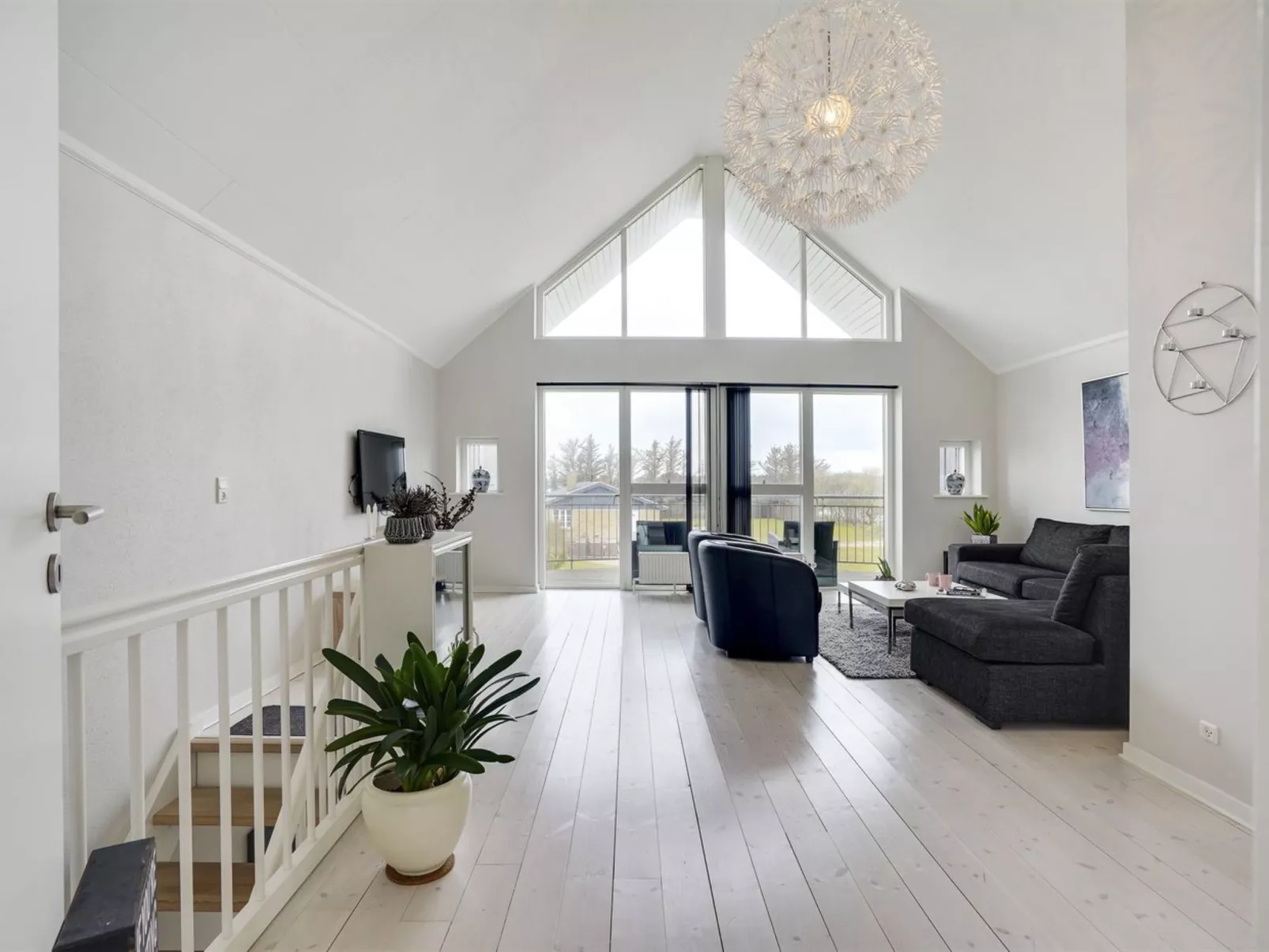 "Katharine" - 600m from the sea-Drinnen