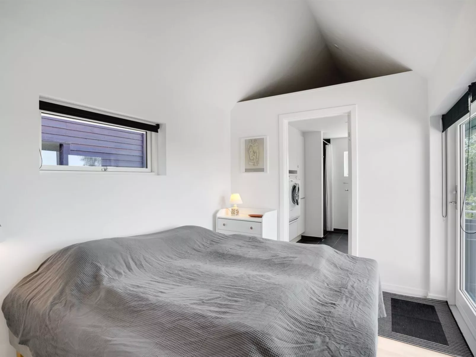 "Edvia" - 700m to the fjord-Inside