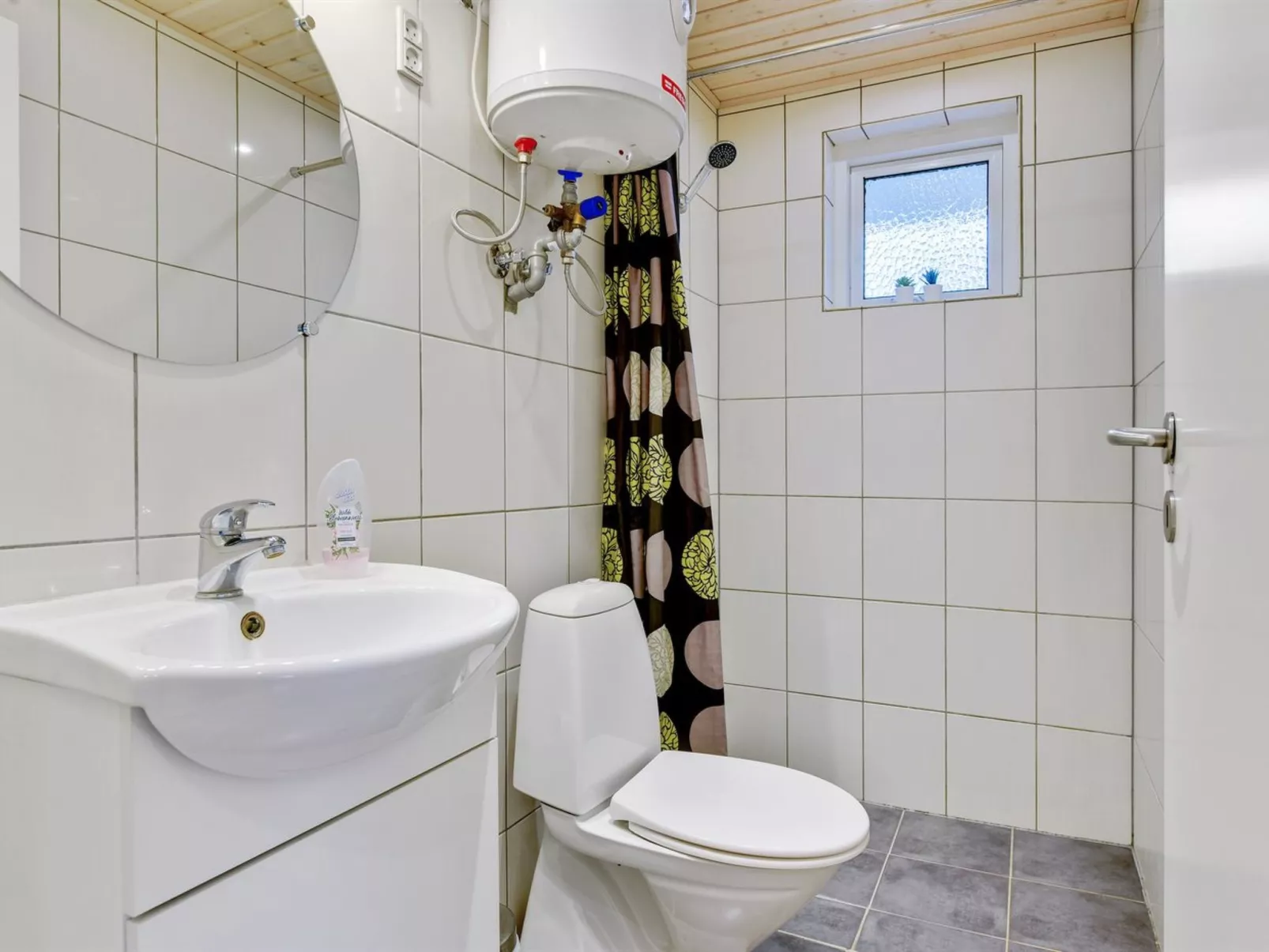 "Umen" - 300m from the sea-Inside