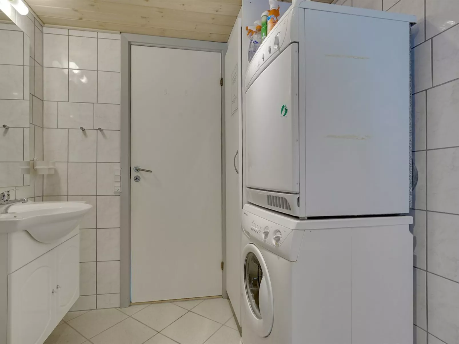 "Sora" - 2km from the sea-Drinnen