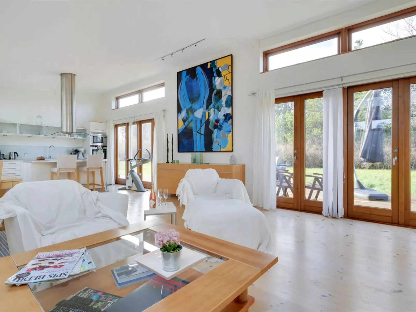 "Esta" -  from the sea-Inside