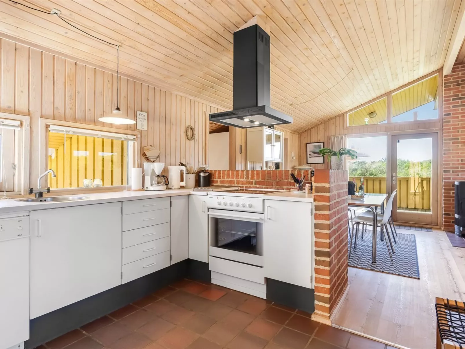 "Estefania" - 450m from the sea-Inside