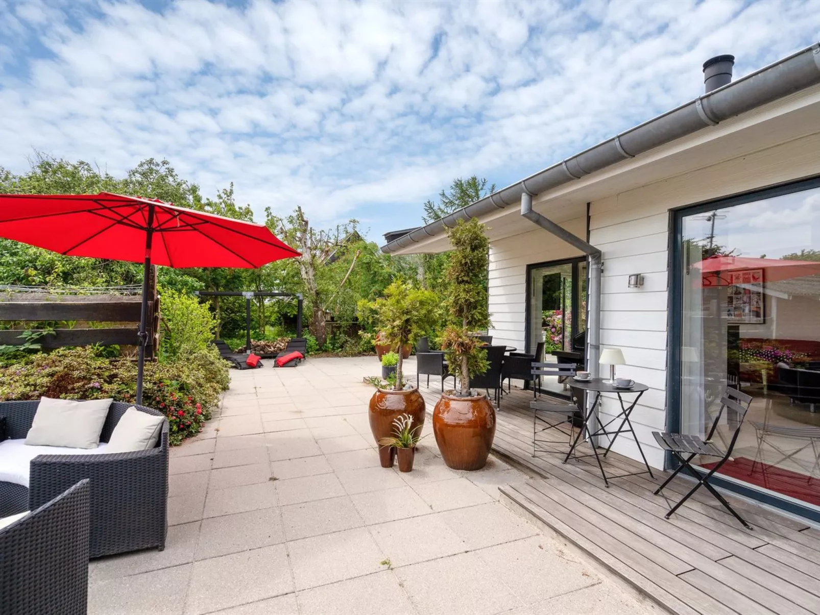 "Biorn" - 70m from the sea-Outside