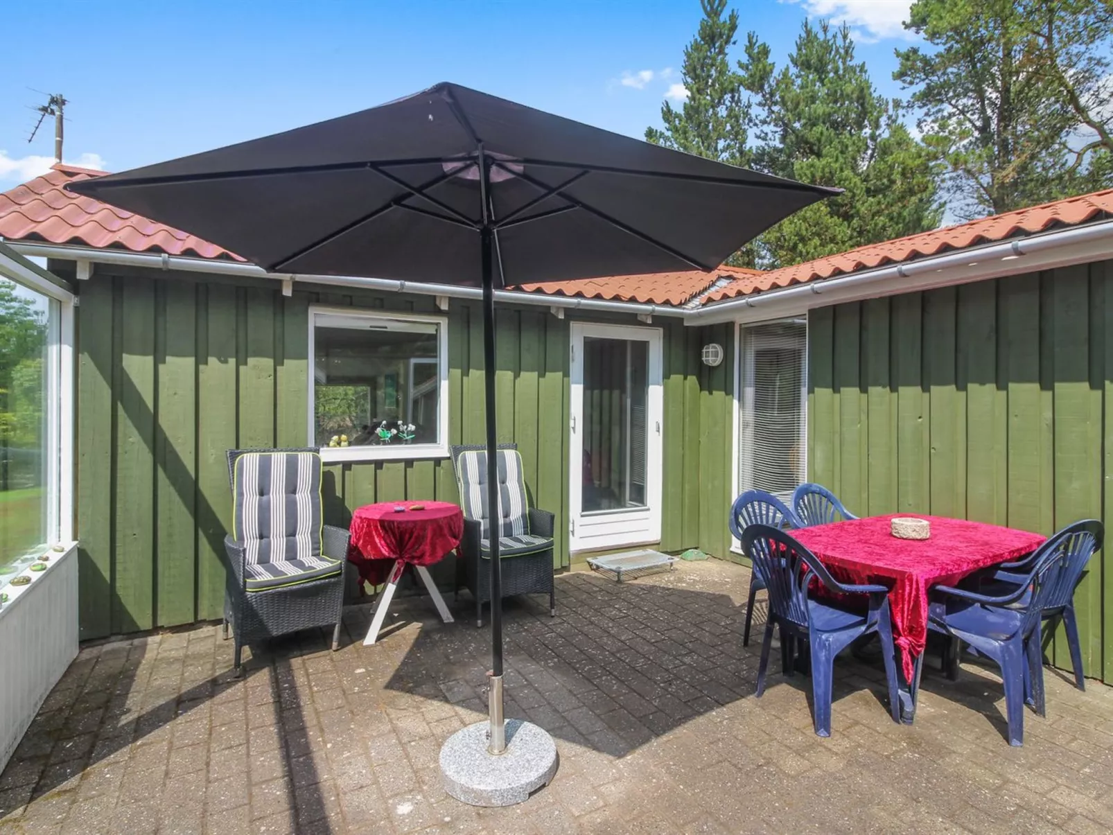 "Elmer" - 400m from the sea-Outside