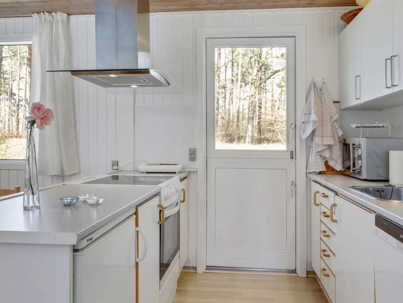 "Mikkelina" - 700m from the sea-Drinnen