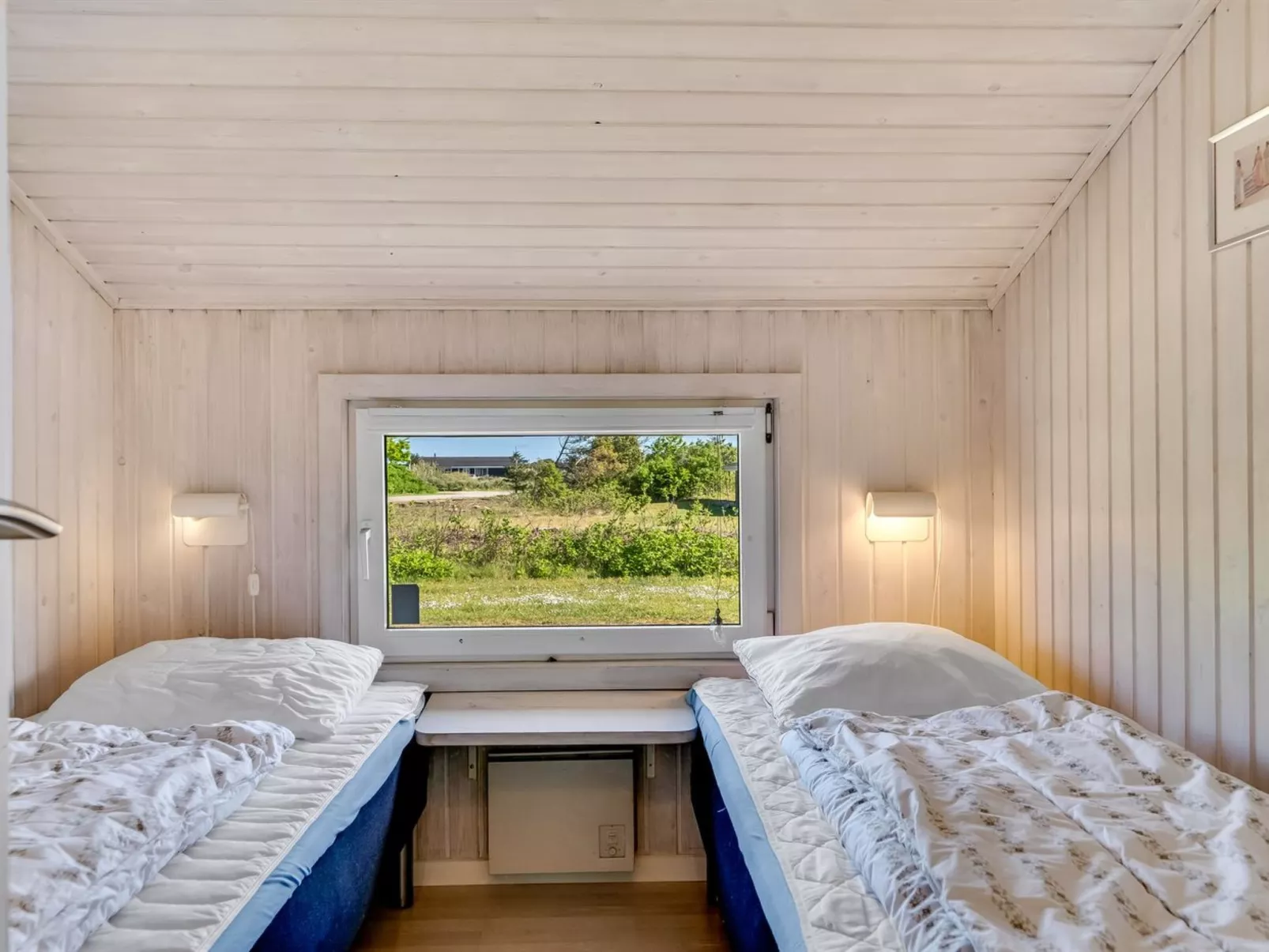 "Aponi" - 400m from the sea-Dedans