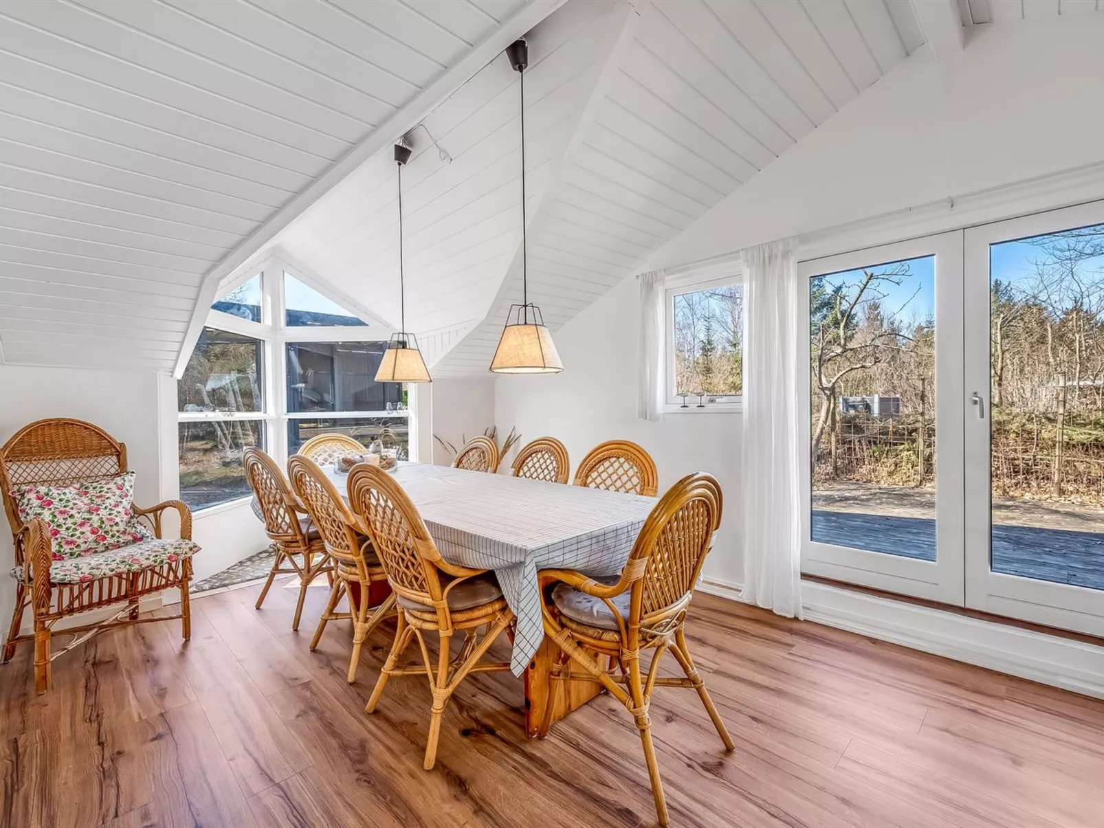 "Caya" - 450m to the fjord-Drinnen