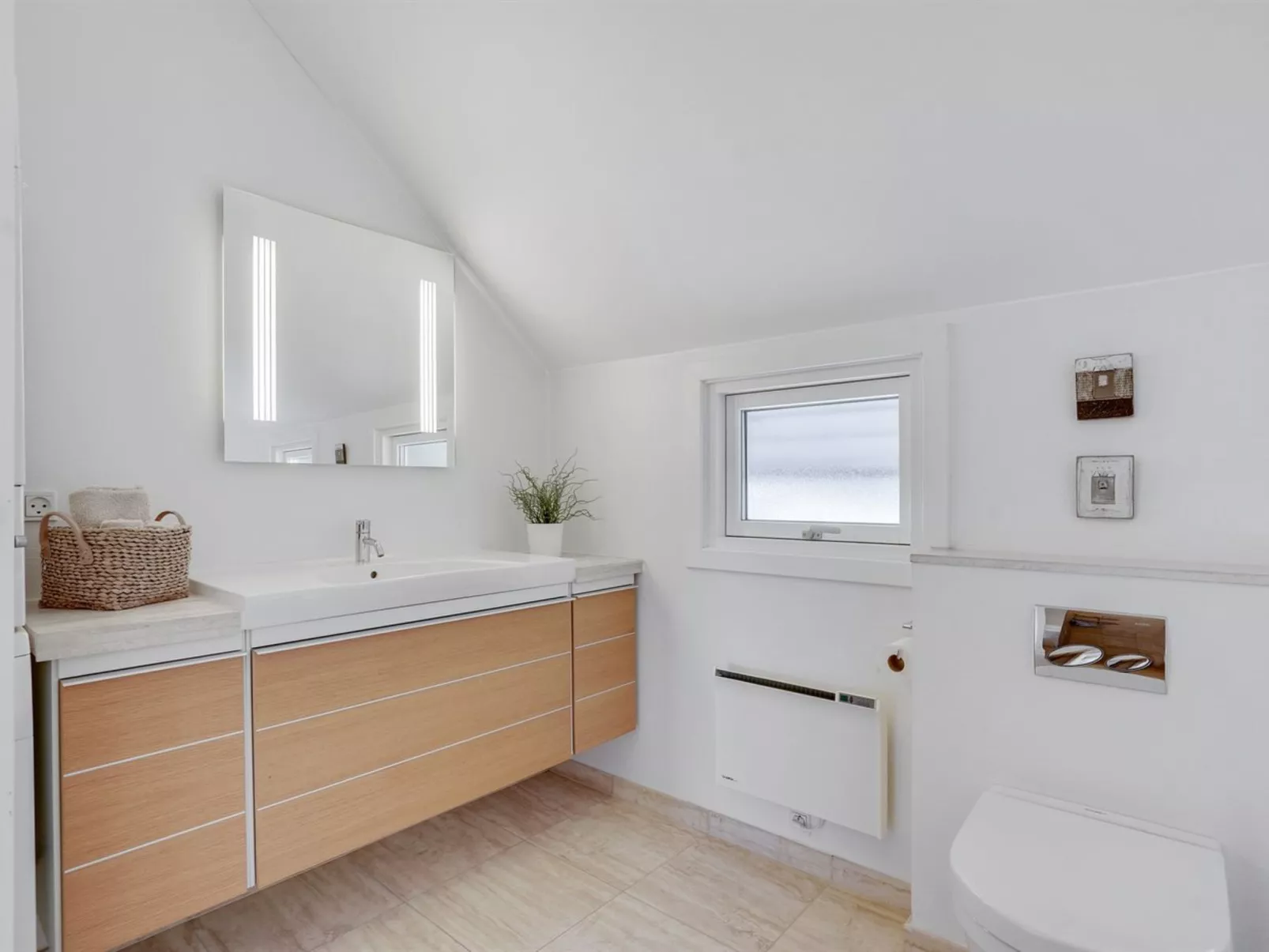 "Ger" - 200m from the sea-Inside