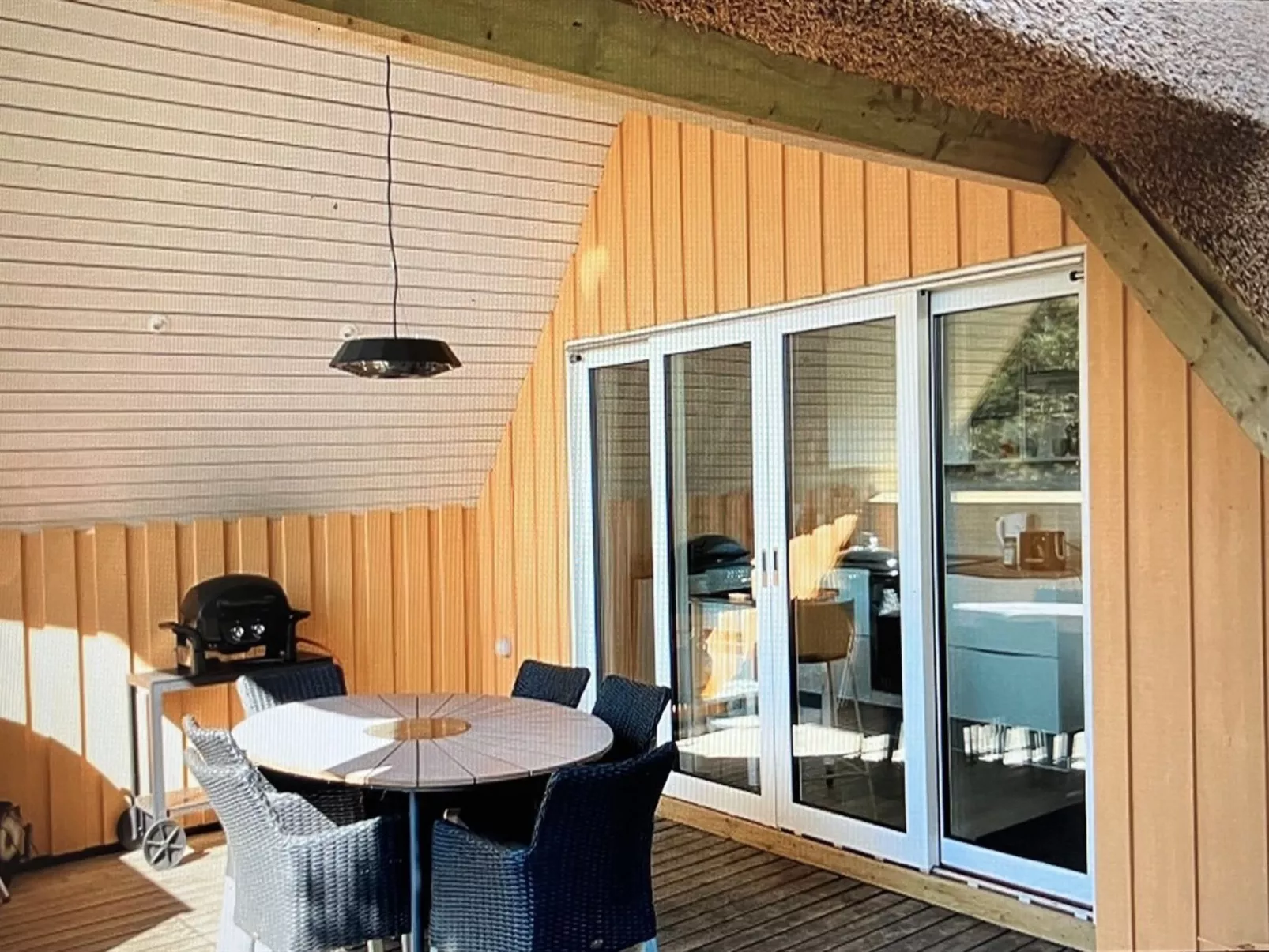 "Wale" - 3.3km from the sea-Draußen