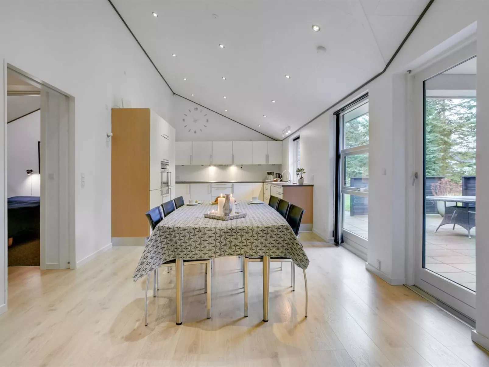 "Hekla" - 30km from the sea-Drinnen