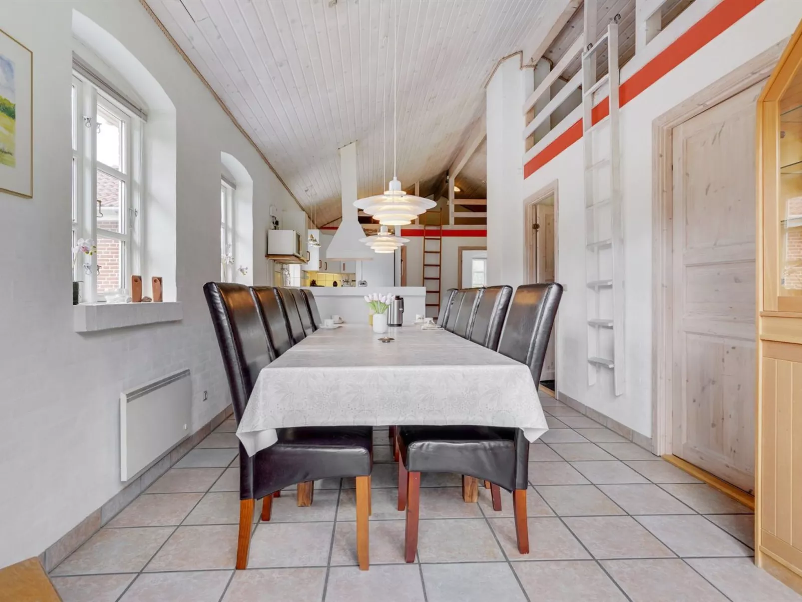 "Kalotta" - 3.2km from the sea-Drinnen