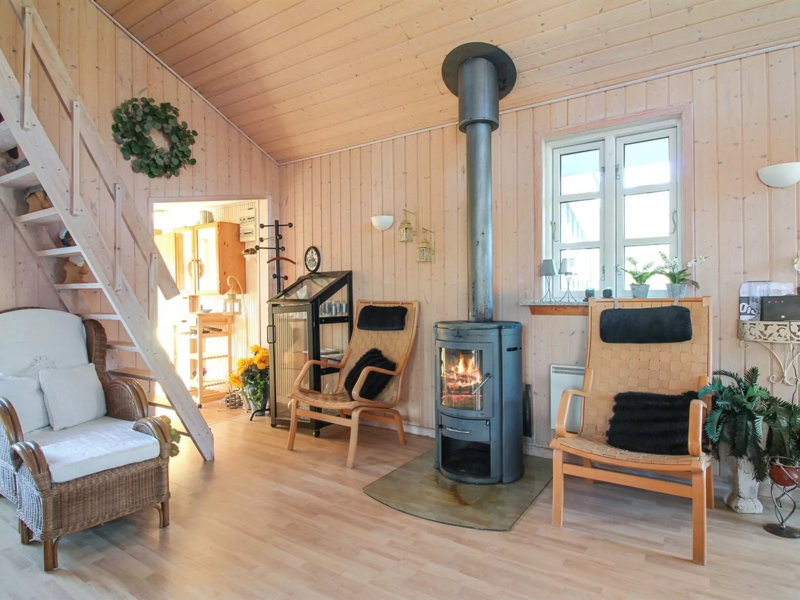 "Bjari" - 850m from the sea-Inside