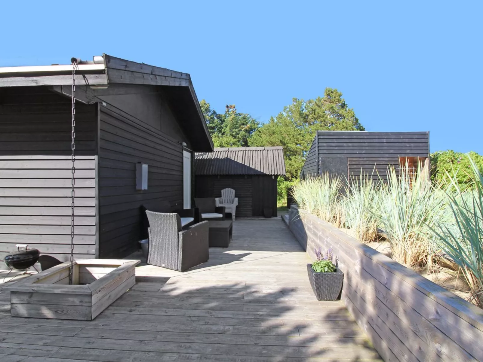 "Eyer" - 800m from the sea-Outside