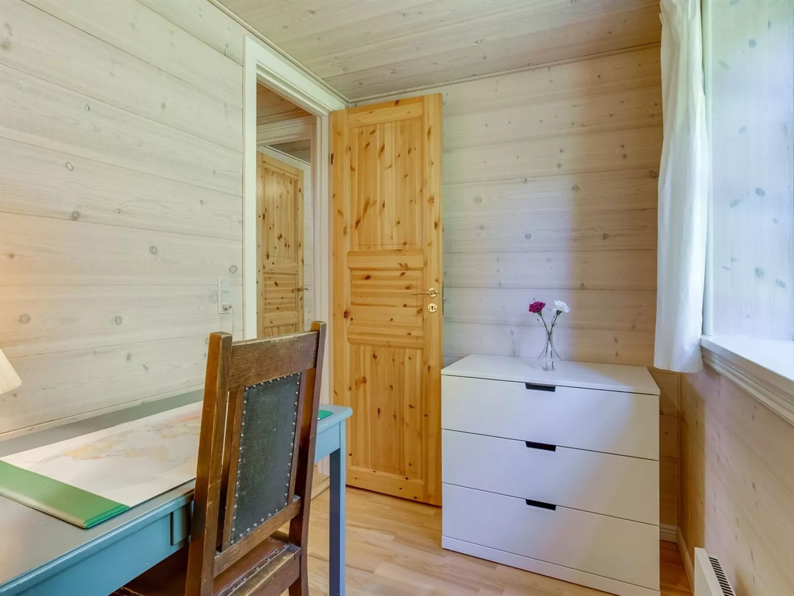 "Floriane" - 700m from the sea-Drinnen