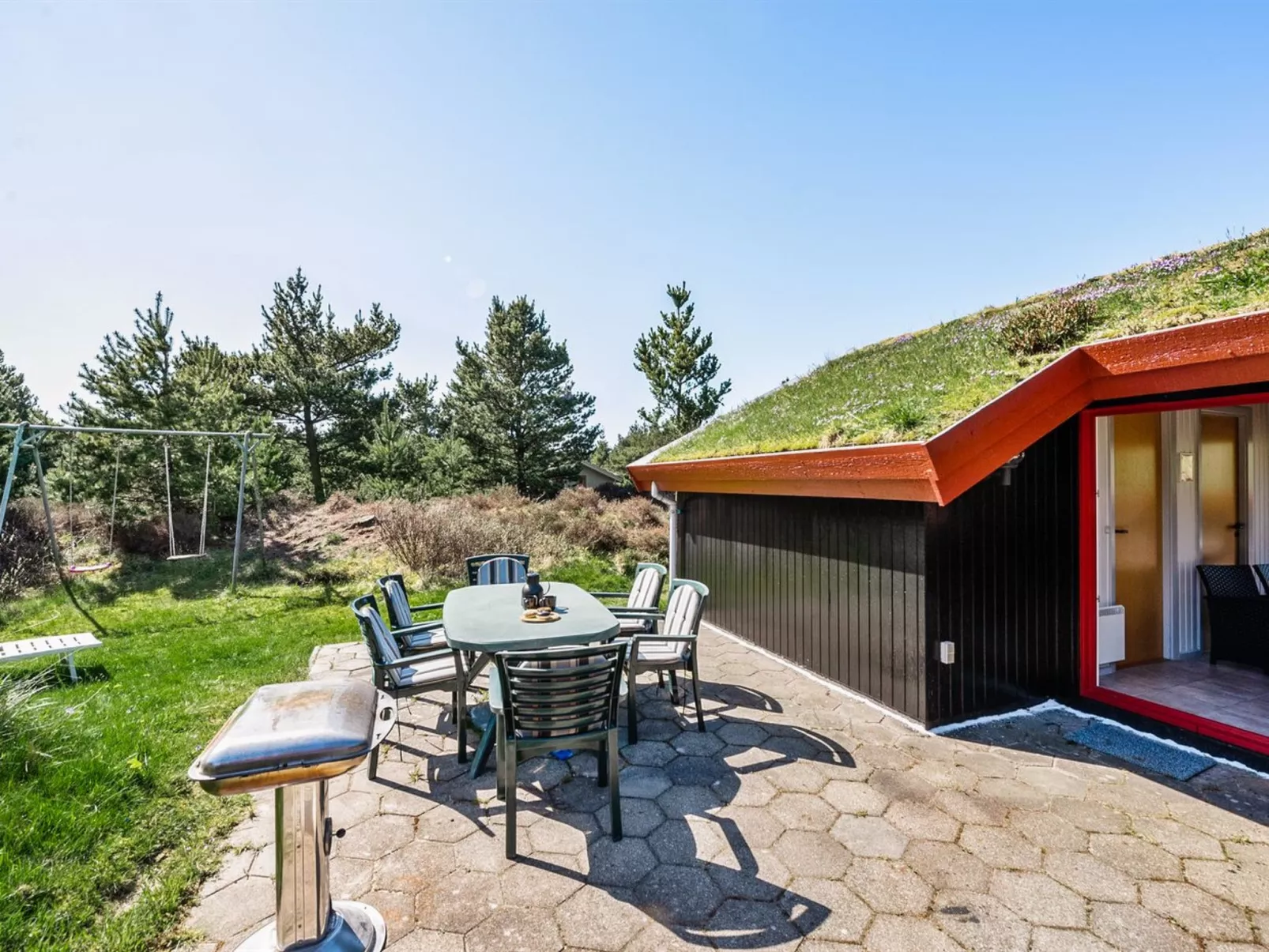 "Niyazi" - 3.1km from the sea-Outside