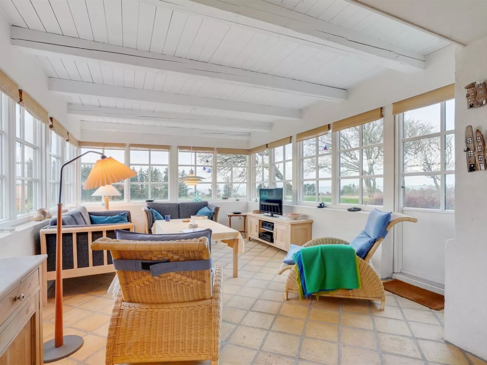 "Althea" - 750m to the fjord-Inside