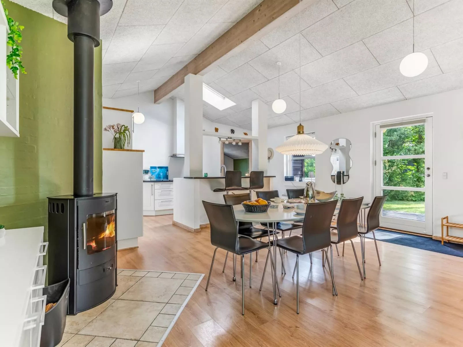 "Coco" - 200m from the sea-Dedans