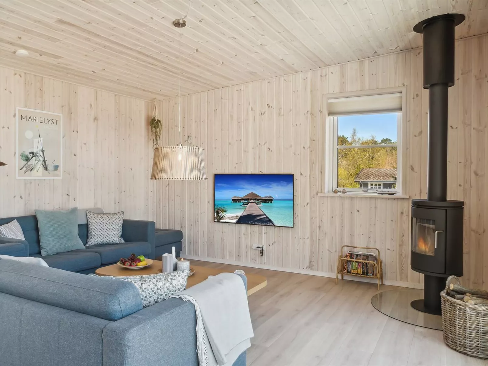 "Engli" - 90m from the sea-Inside