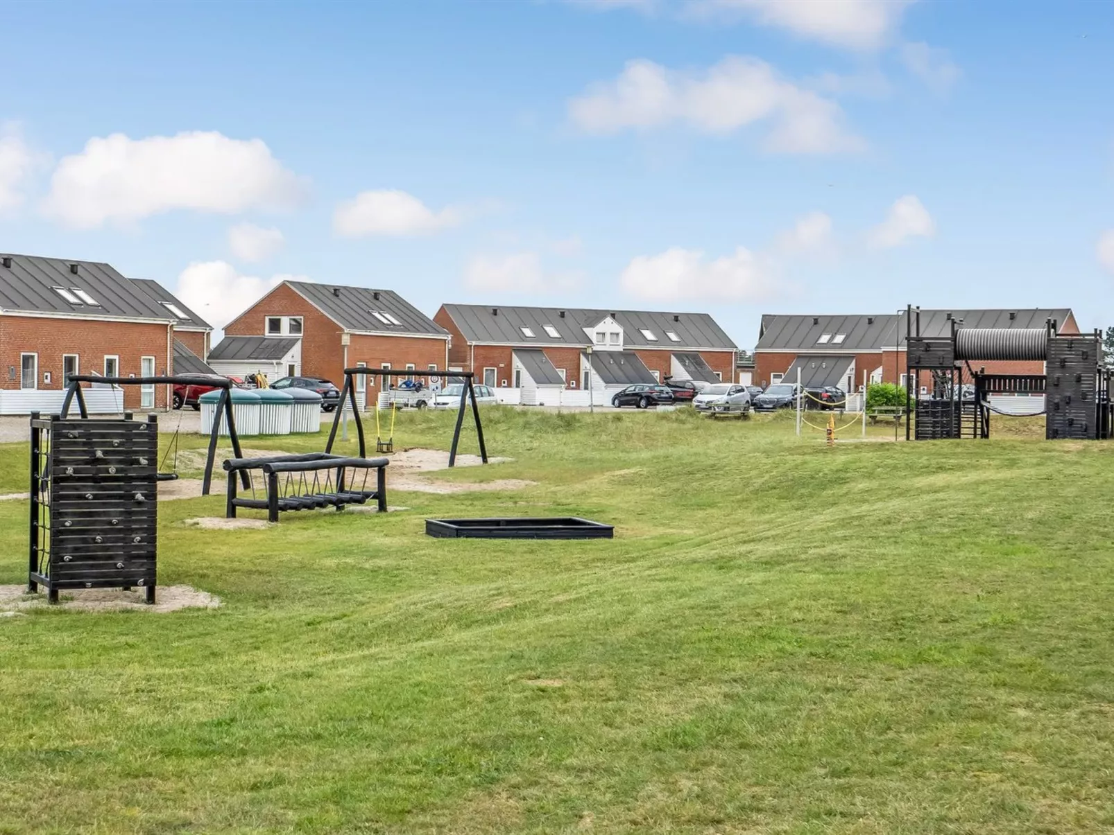 "Efraima" - 1.7km from the sea-Draußen