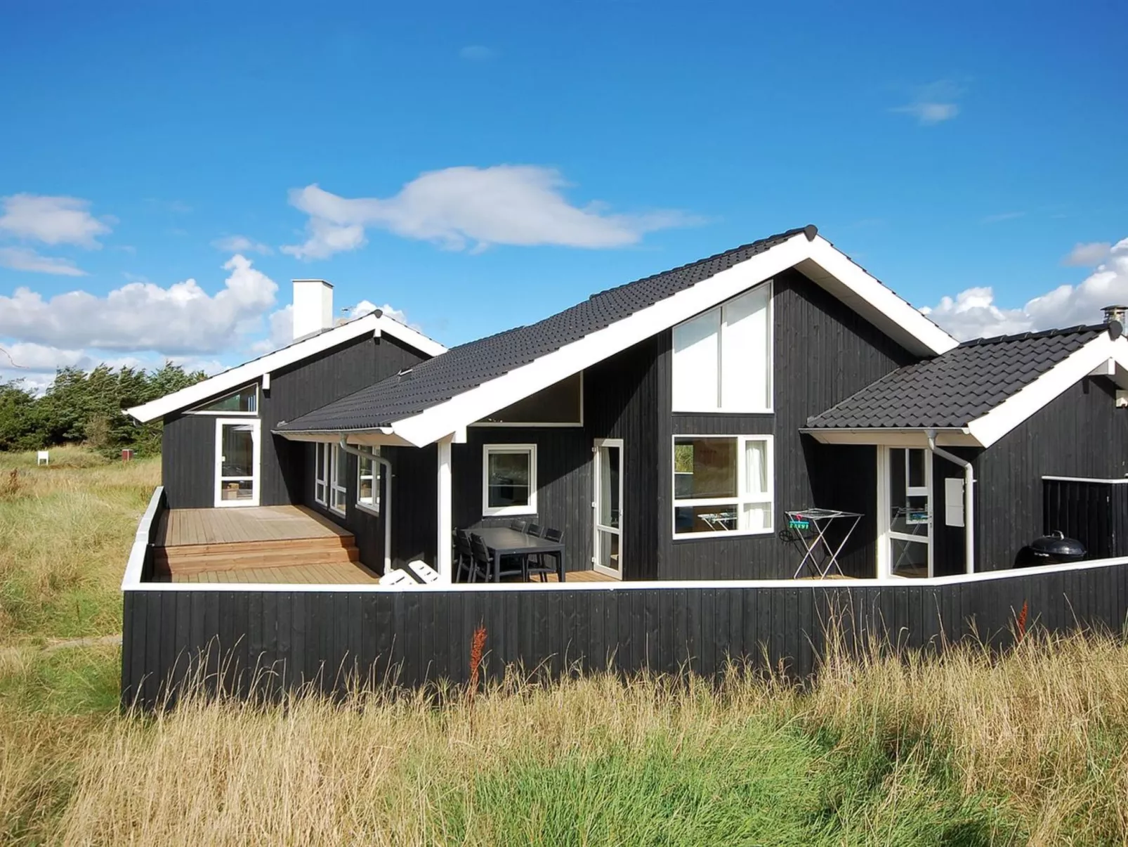 "Huno" - 400m from the sea-Outside