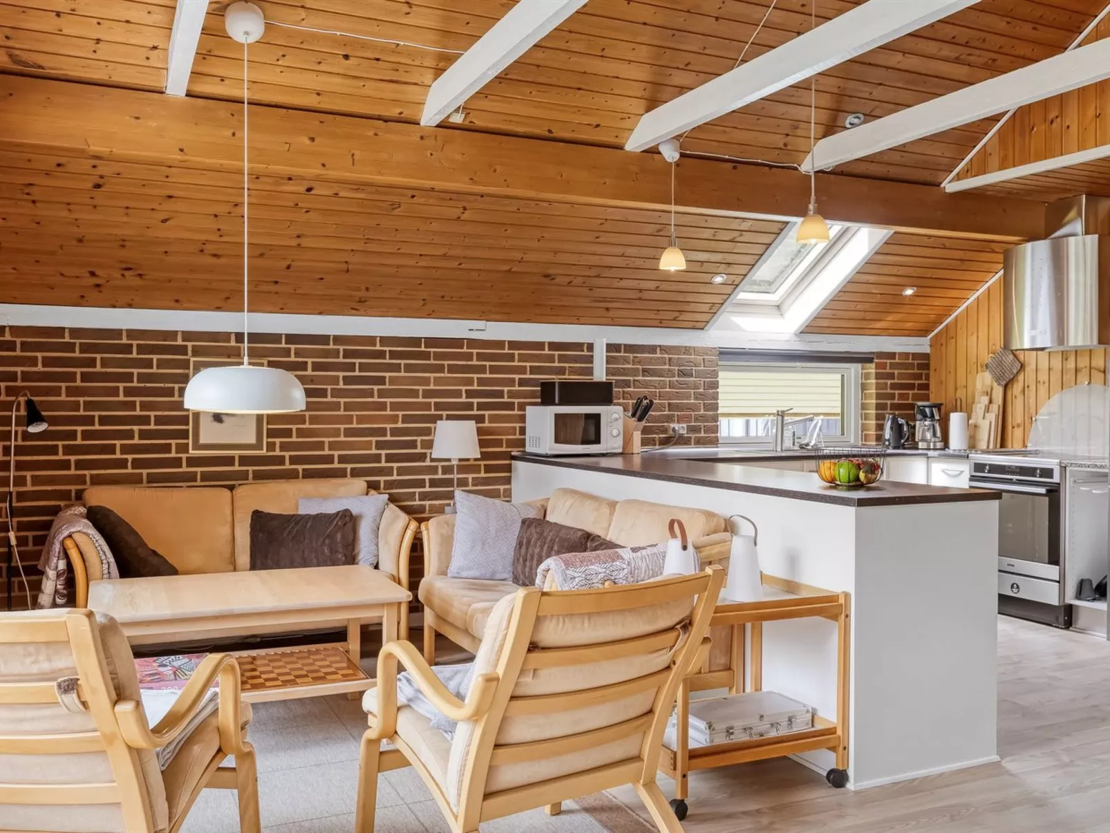 "Pance" - 20km to the fjord-Dedans