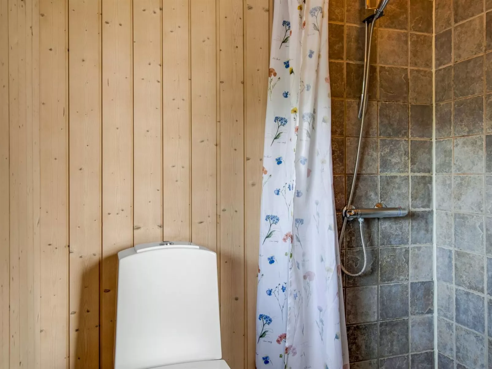 "Svenny" - 800m from the sea-Dedans