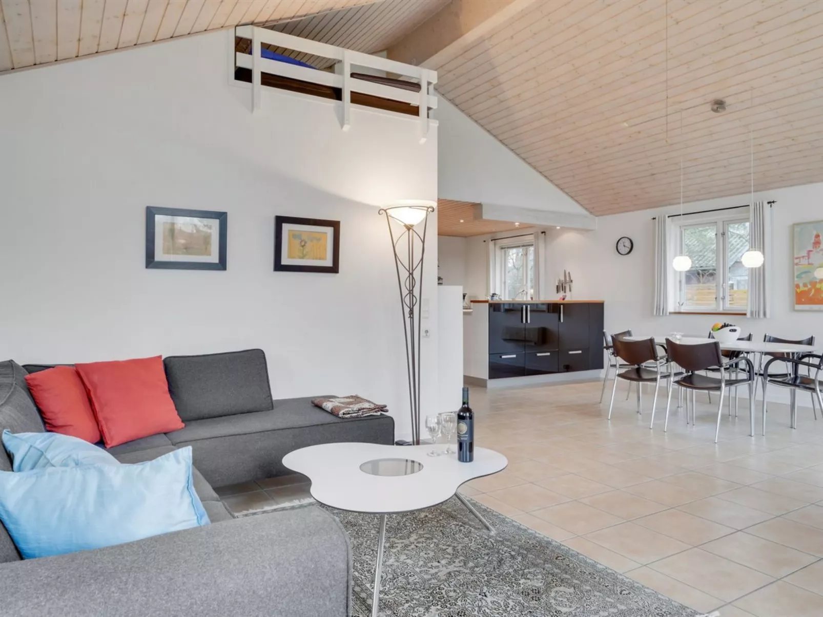 "Annesophie" - 300m to the fjord-Inside