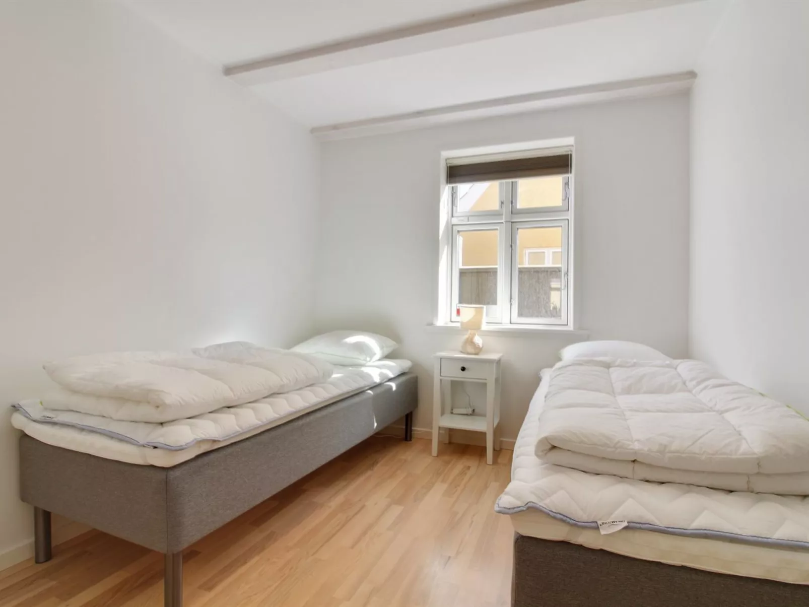 "Gine" - 1.5km from the sea-Inside