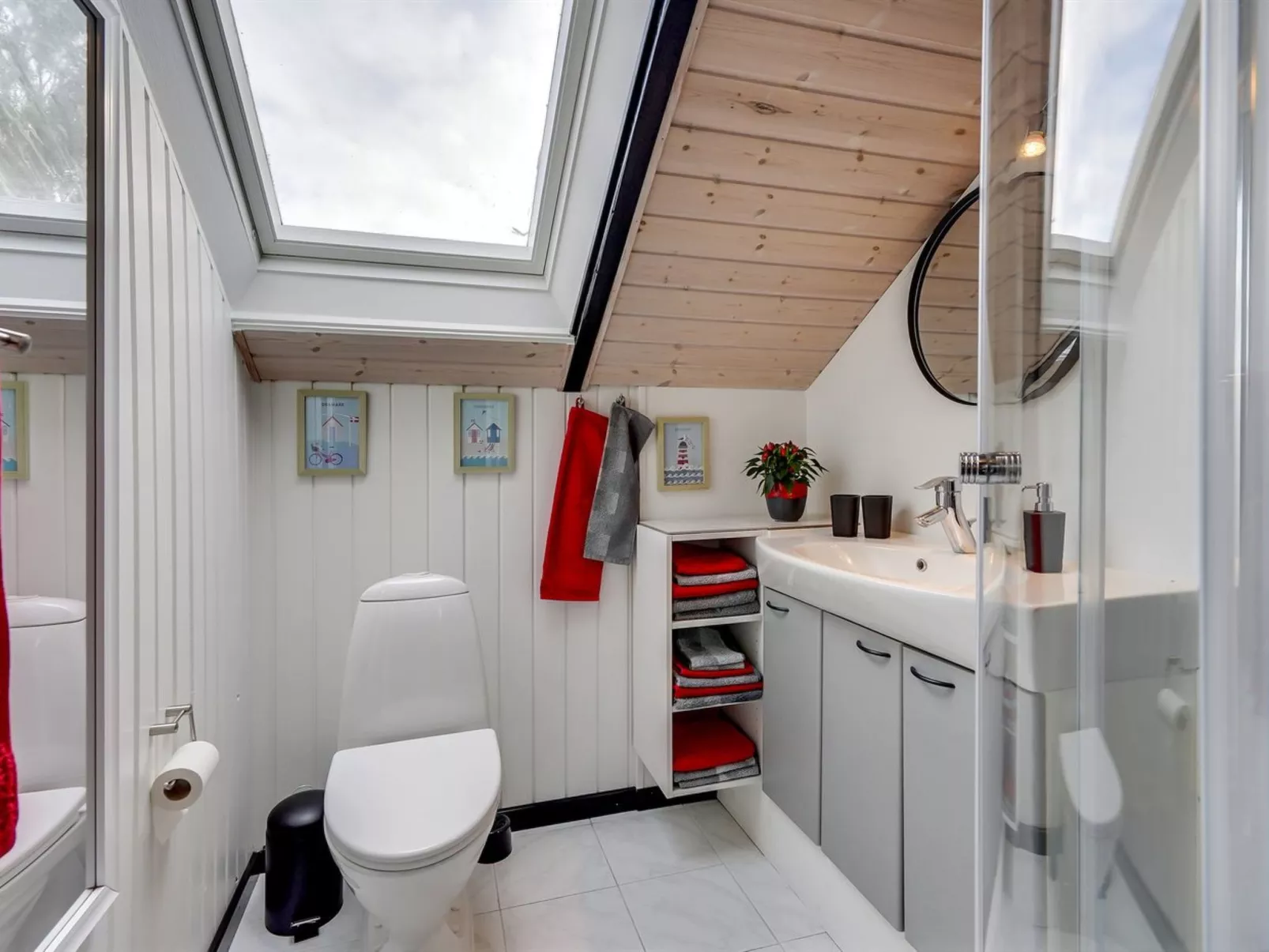 "Josef" - 500m from the sea-Inside