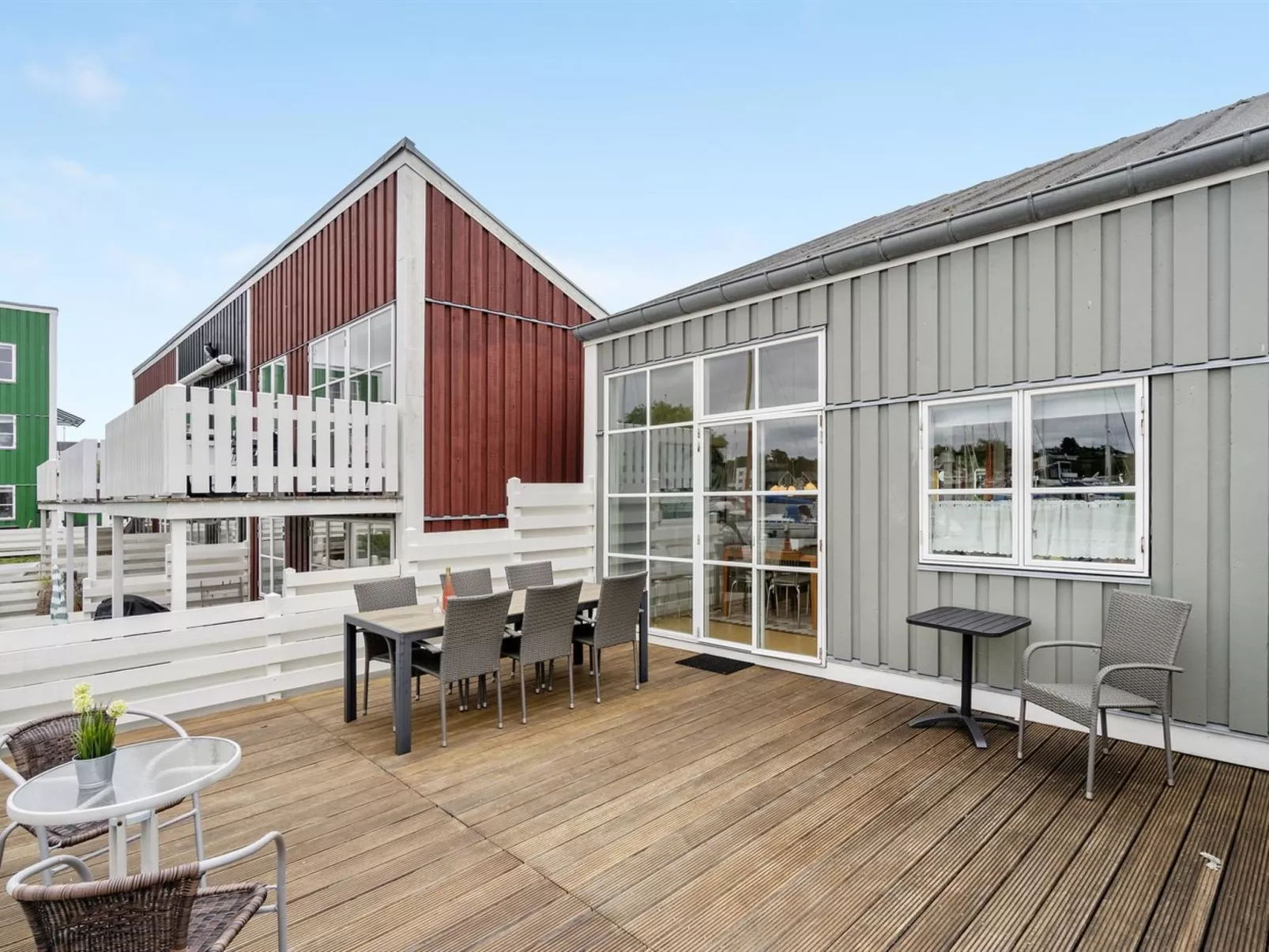 "Milo" - 5m from the sea-Draußen