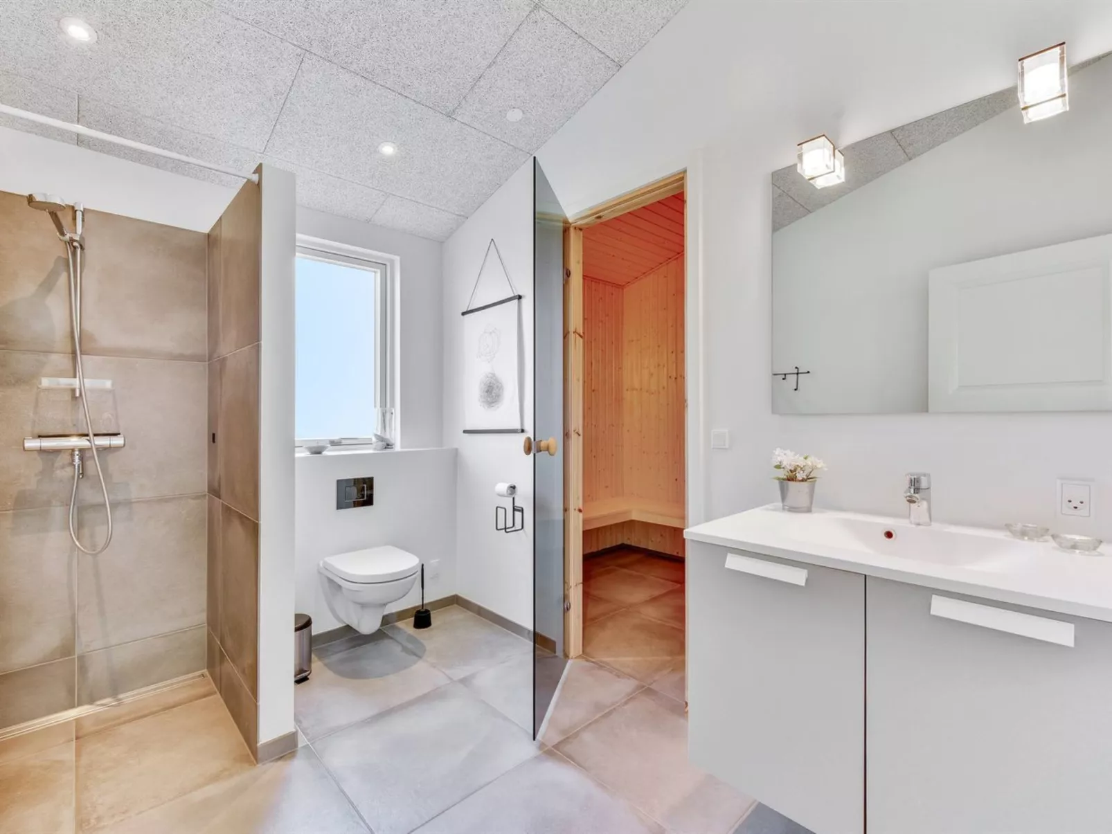 "Lassi" - 950m from the sea-Drinnen