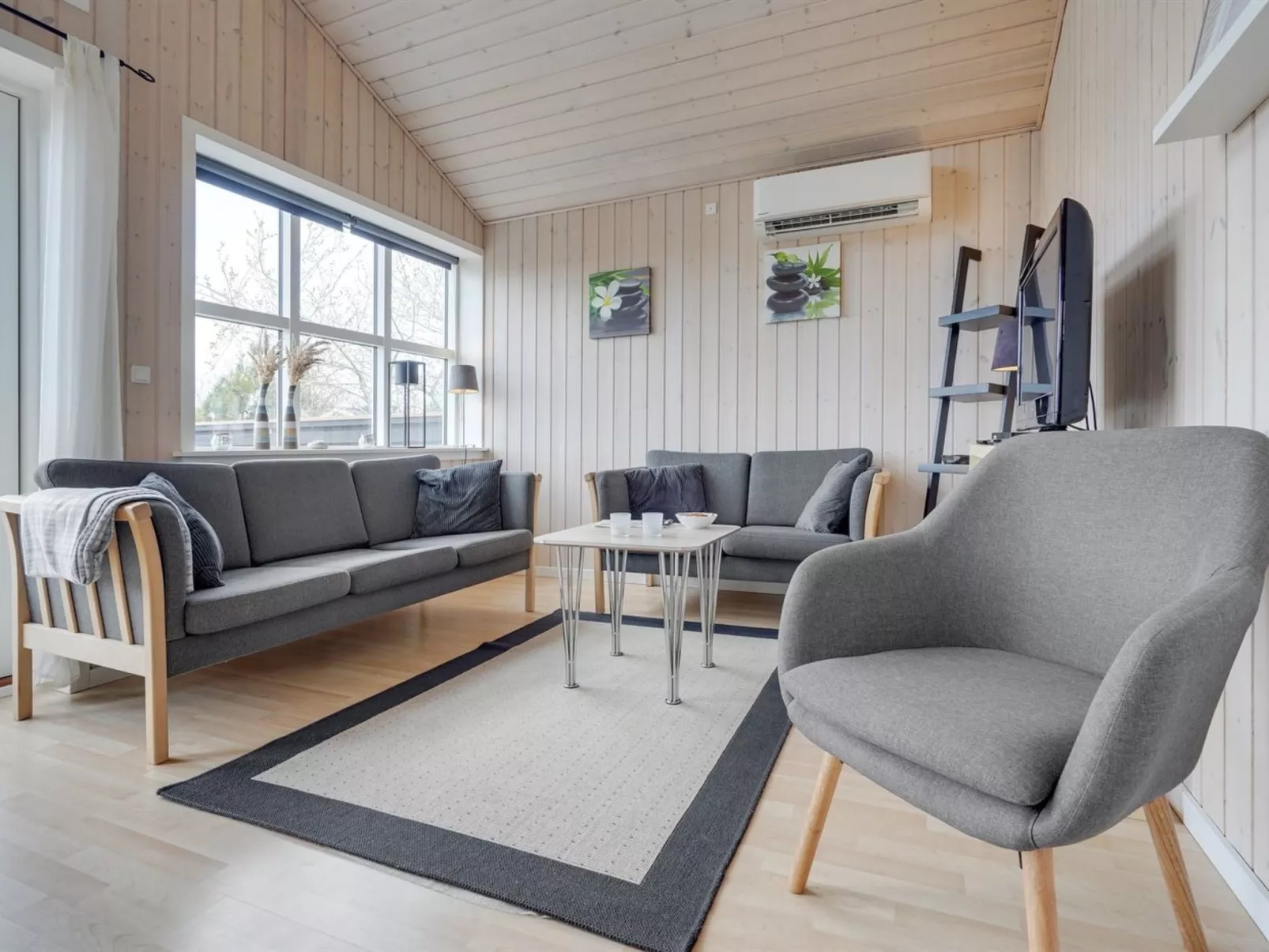 "Evin" - 800m from the sea-Inside