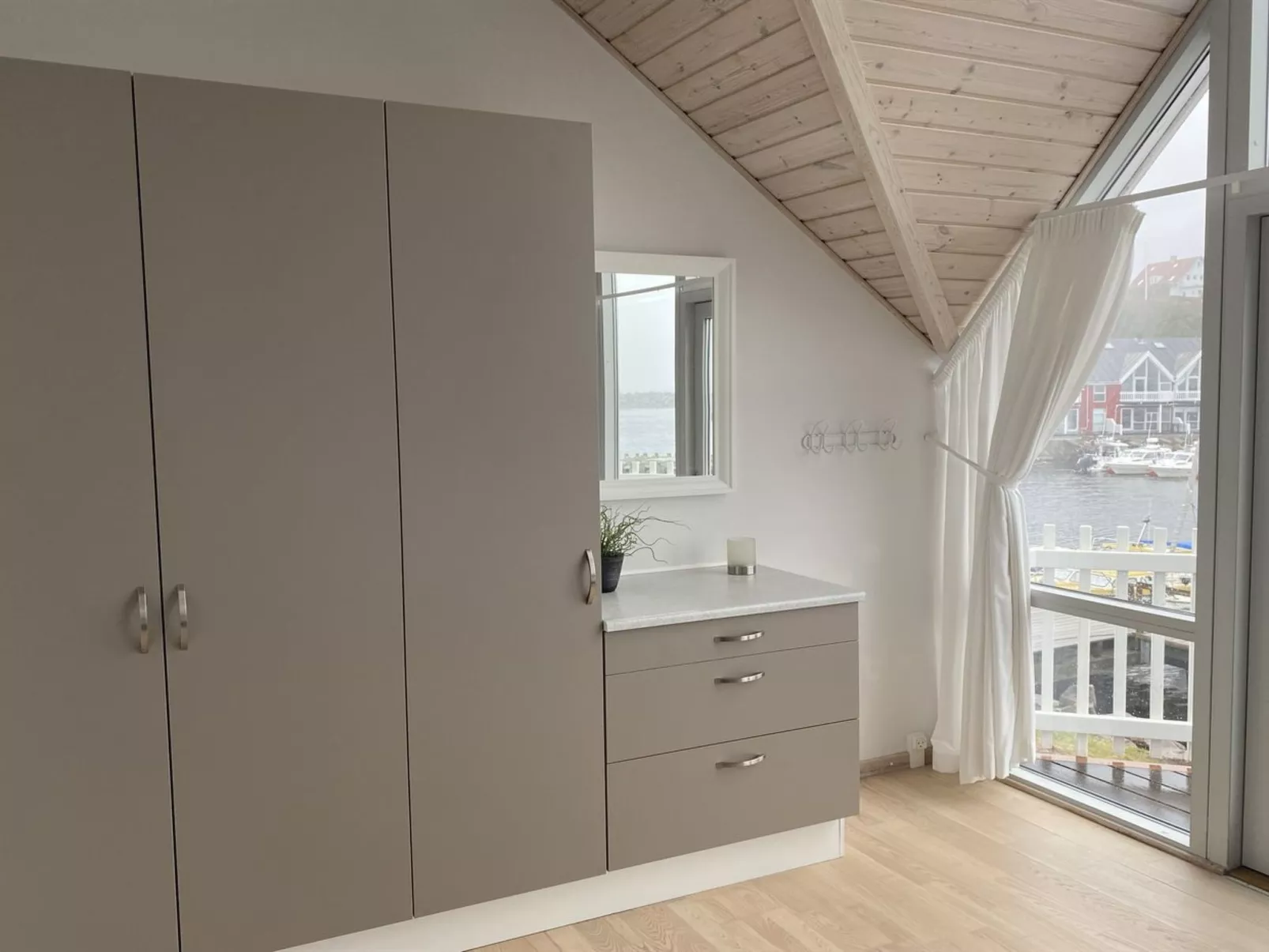 "Fridhild" - 10m from the sea-Inside