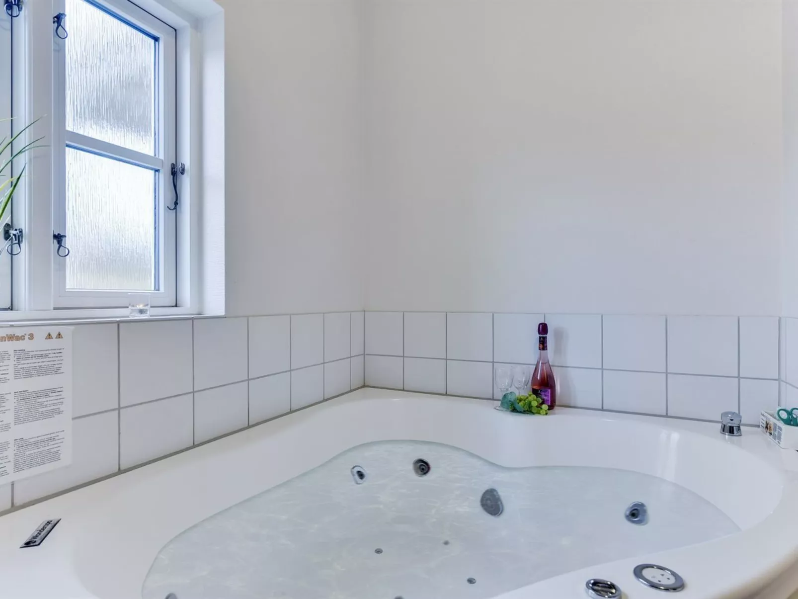 "Thoran" -  from the sea-Inside