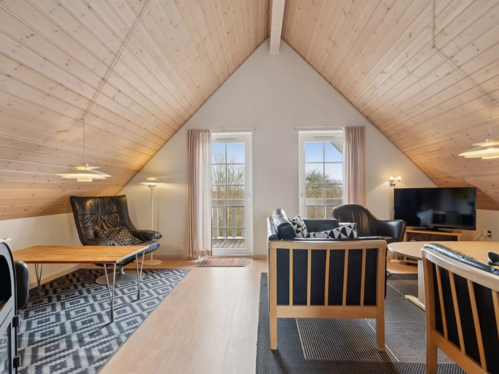 "Uffe" - 100m to the fjord-Dedans