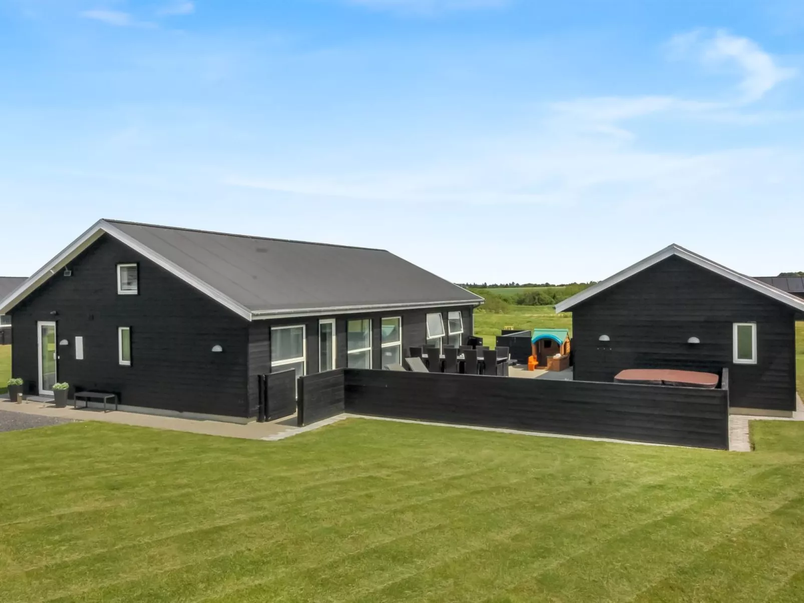 "Dwerg" - 1.5km from the sea-Outside