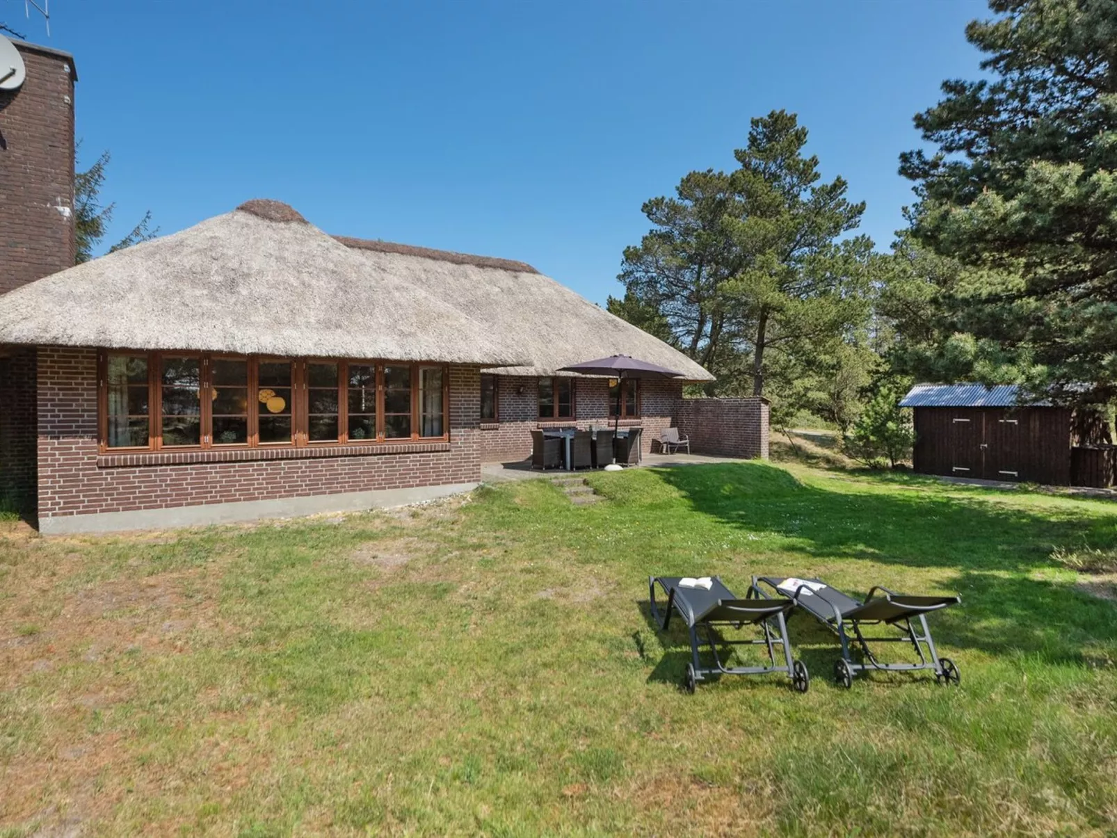 "Satzur" - 800m from the sea-Outside